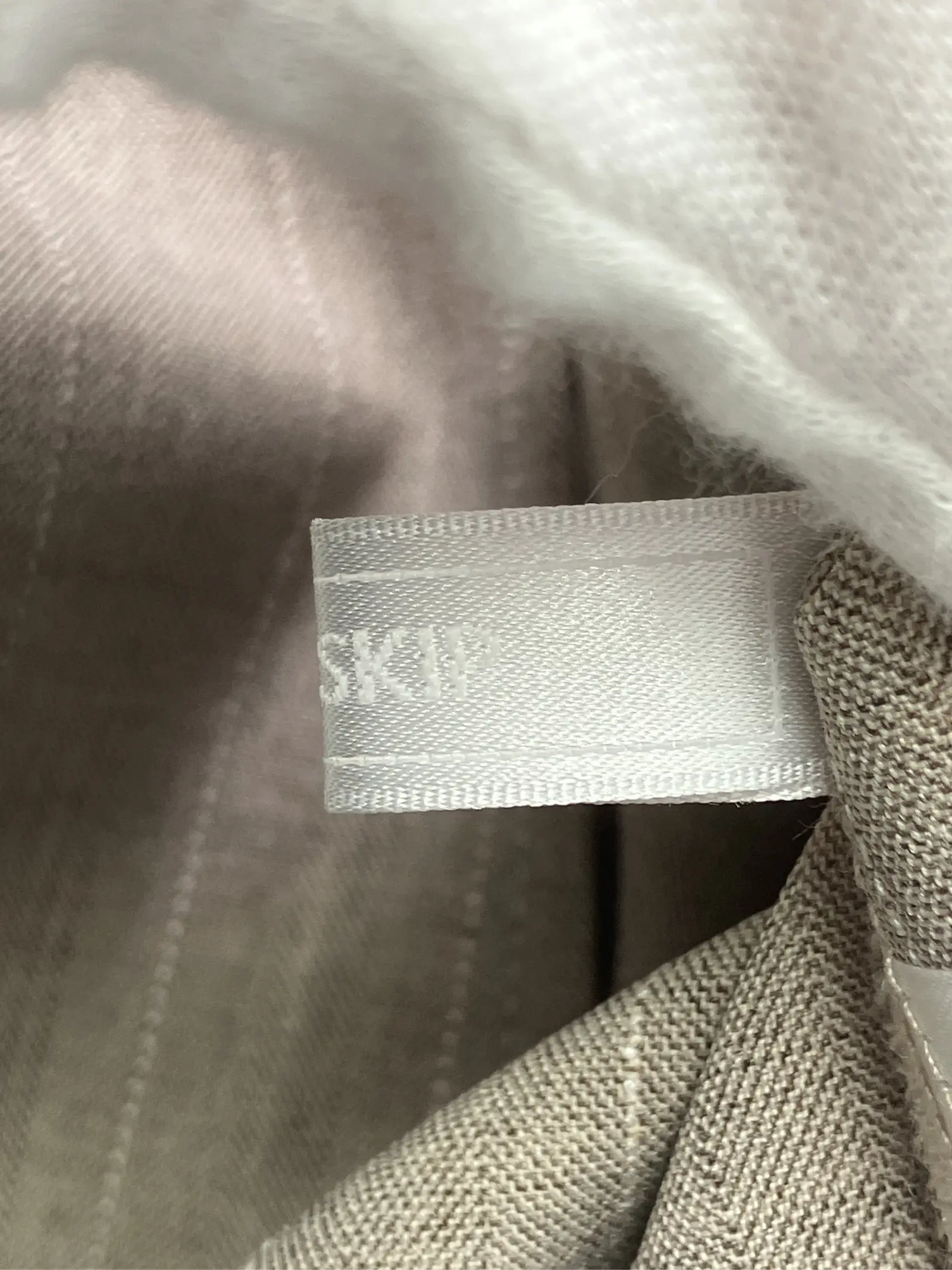 https://r2-worker.digdig.jp/product/1f14d44b-97f2-4e6a-9fed-38fbbb3d2187/681cef06-7571-42b4-9938-429876135cb1
