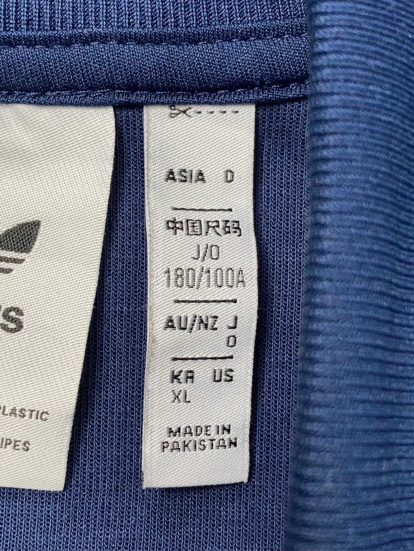 https://r2-worker.digdig.jp/product/1f27c7c2-7d90-46fd-9ac0-30c0d45a3b2e/f080d4e3-9e26-44f9-994d-48a1a55e7810