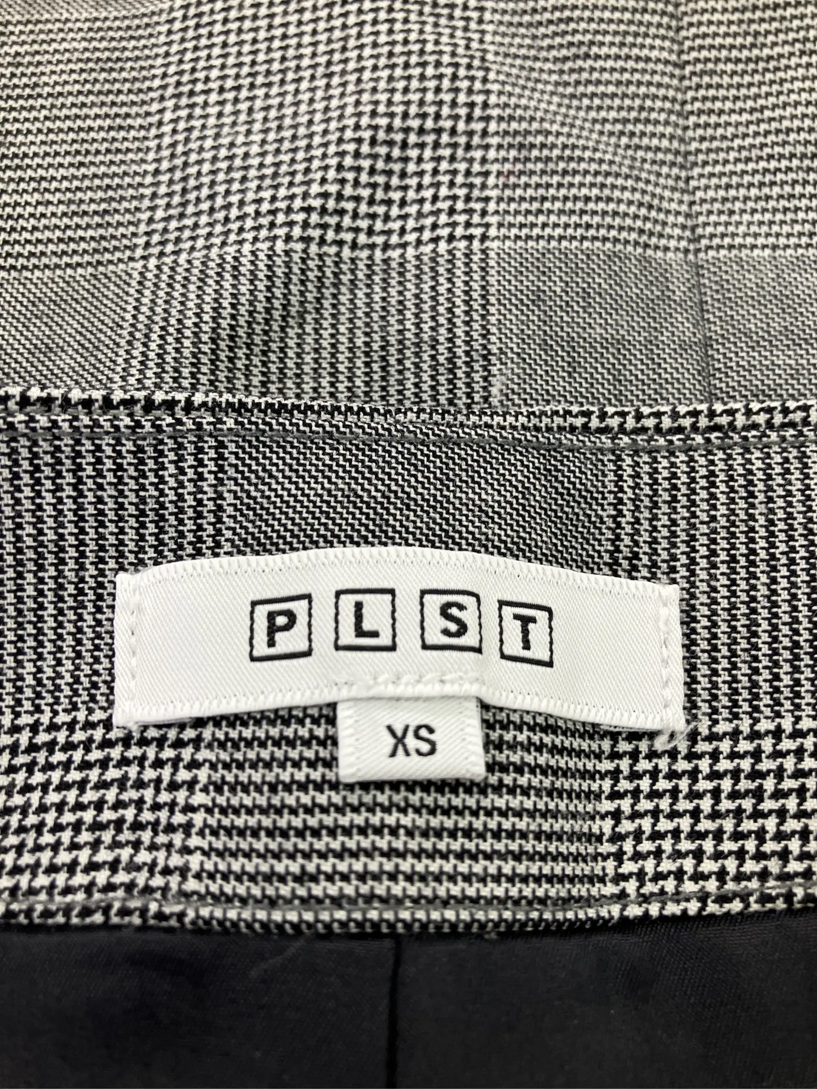 https://r2-worker.digdig.jp/product/1f6bbbe4-8788-44c5-875e-e274f8bd2c5f/bf5a2248-c4fb-42e4-8536-400829696152