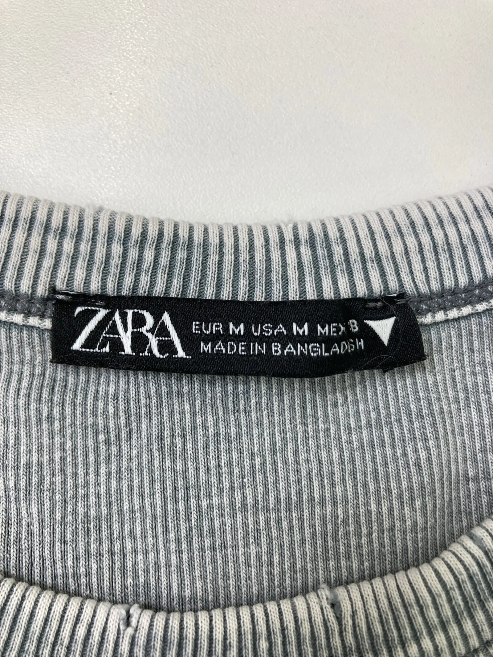 https://r2-worker.digdig.jp/product/1feaca09-f060-4296-bf2c-439c48a2db6f/8887e63f-2f69-403e-bd17-b6a92403f27f