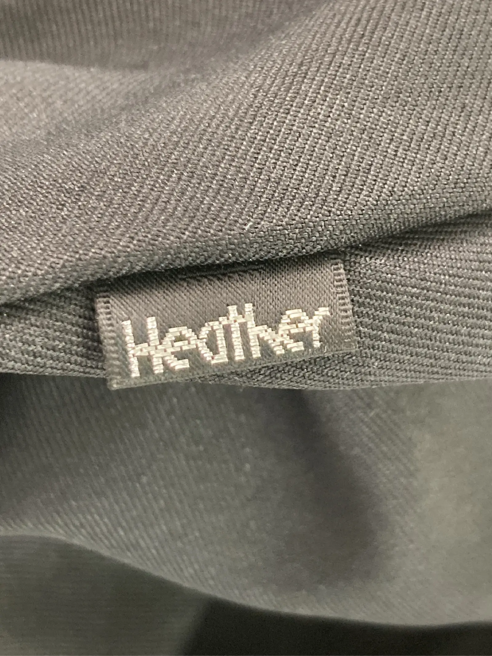 https://r2-worker.digdig.jp/product/1ff4e2f3-7987-44eb-9ea9-82e80c42ed89/f776561b-9165-4c4a-a661-eaaeddf9eb33