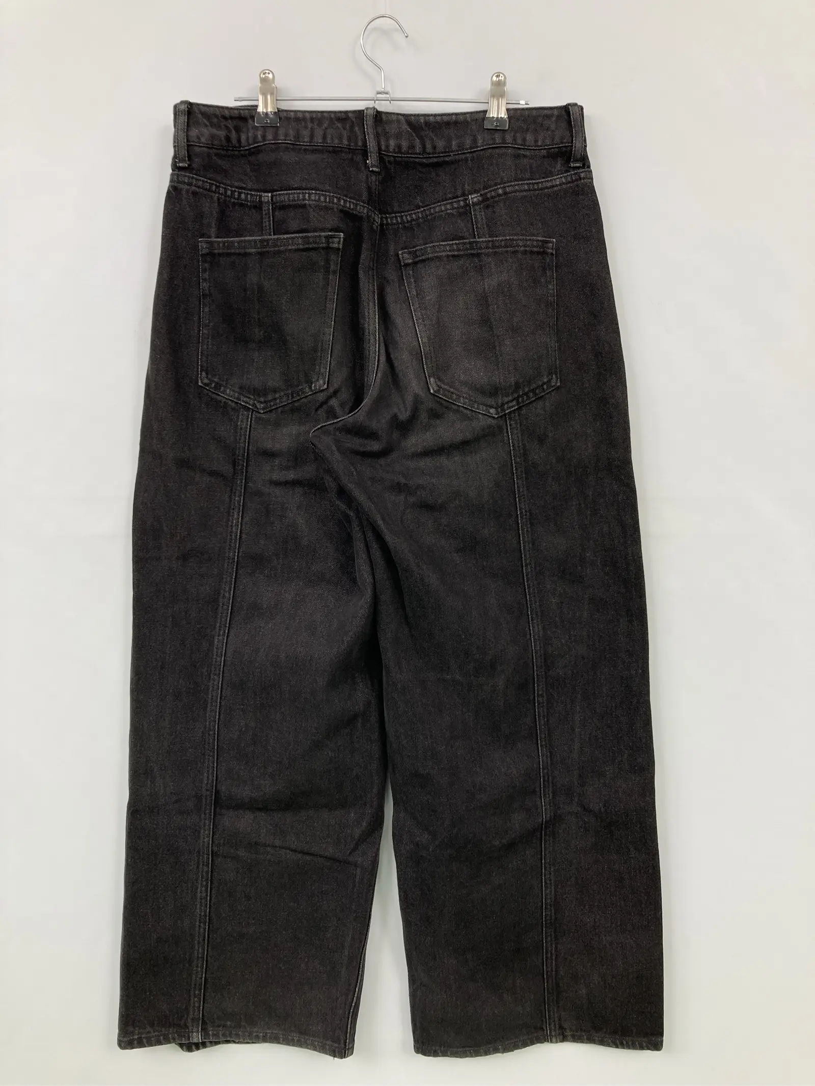 https://r2-worker.digdig.jp/product/20022593-b50a-4016-b5af-9212a044834a/157a3195-3a11-456b-80df-99274d32976e
