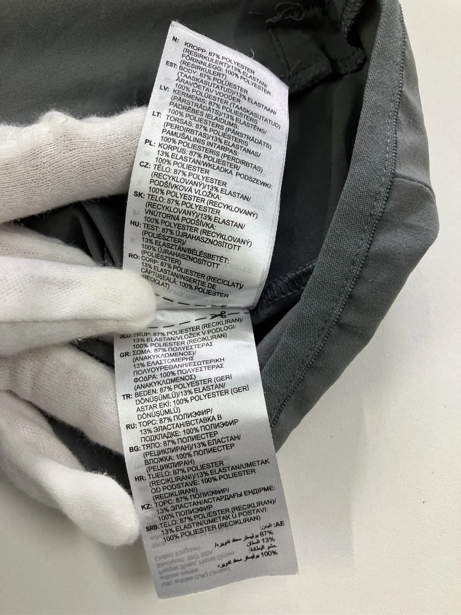 https://r2-worker.digdig.jp/product/2058ed77-26fa-41d2-8109-62d0849315f2/3a242954-2759-490a-a231-7fc2cd0ef0b2