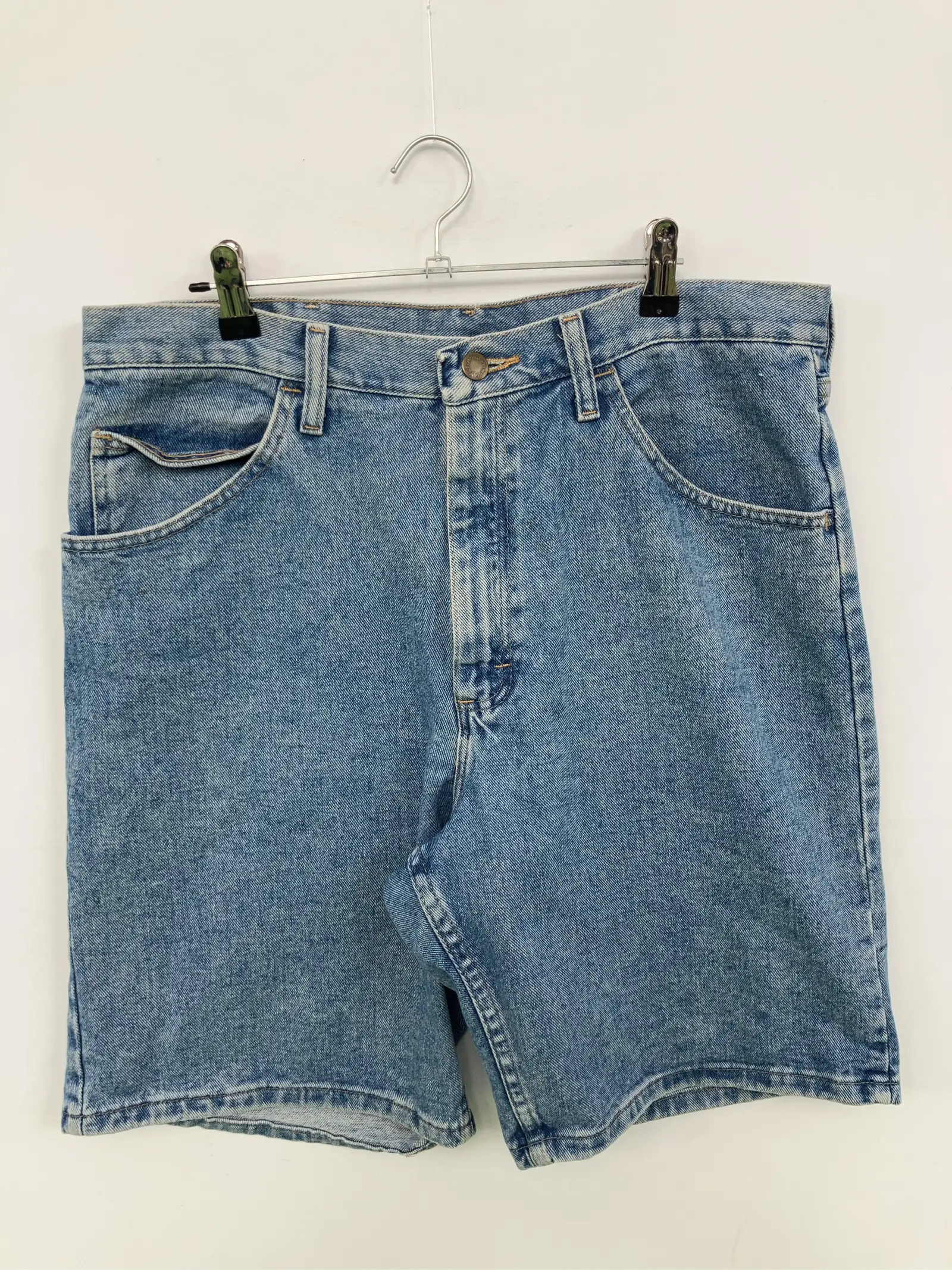https://r2-worker.digdig.jp/product/2087d250-cf17-4520-b927-e98e50d4cf54/b0c827b8-3c1f-4c66-bd57-920862bec445