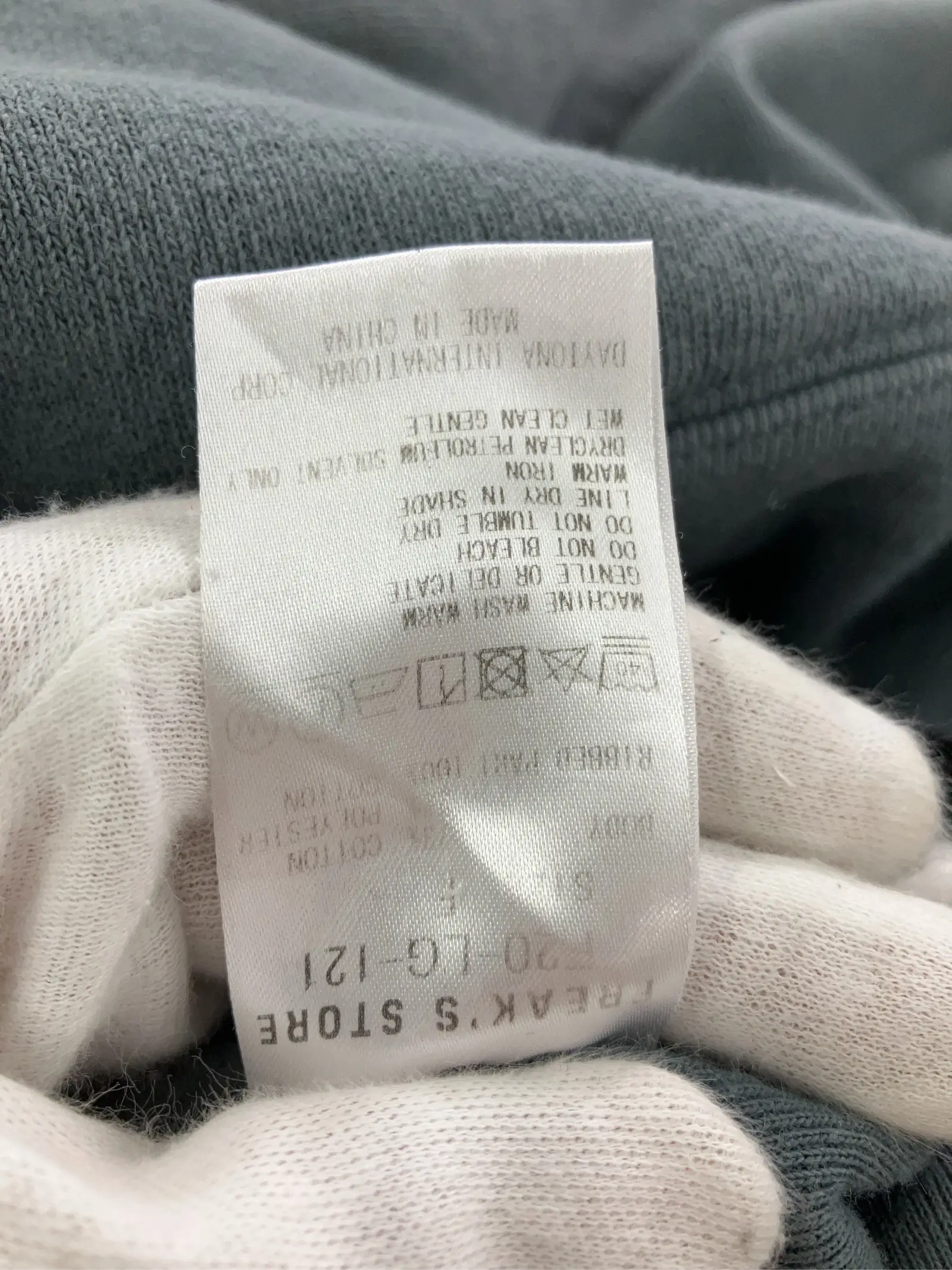 https://r2-worker.digdig.jp/product/20a03d53-0b1c-4710-b51a-f9276a5cf10c/6e9421fd-2fa7-427e-8d03-37194bb79ce8