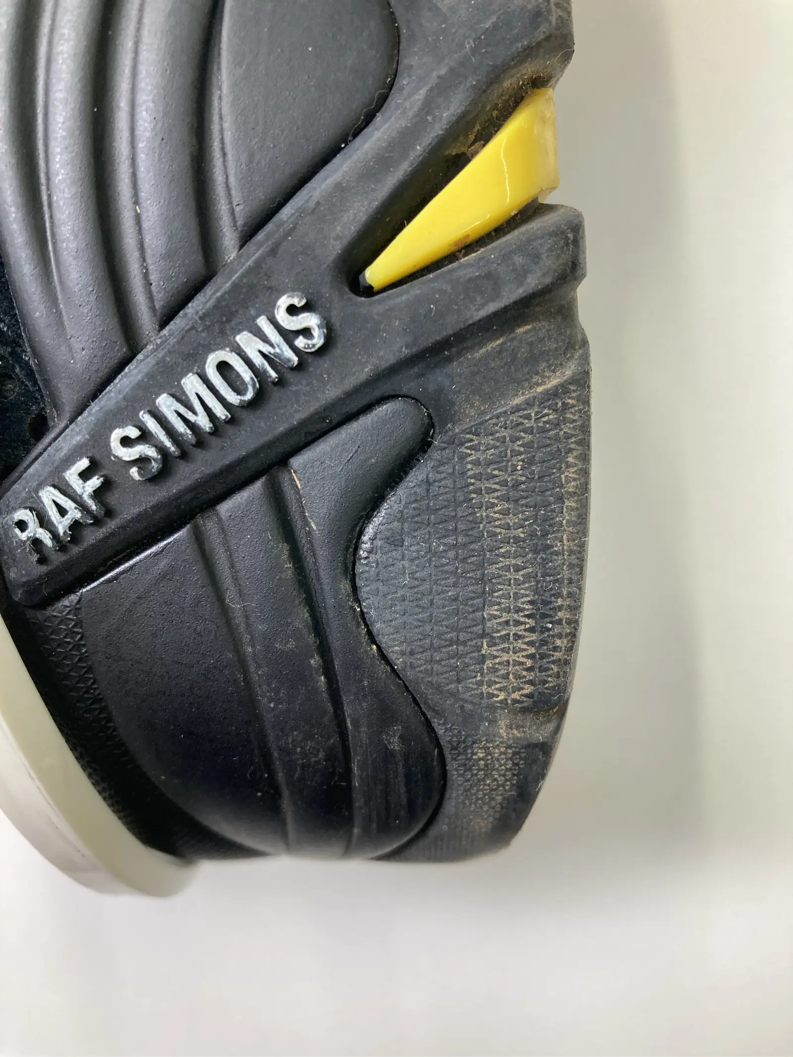 https://r2-worker.digdig.jp/product/20a37fdc-7339-4195-803a-528bd1c81bf8/c3bf6a5e-79d9-4187-83ae-ac07fa8f1512