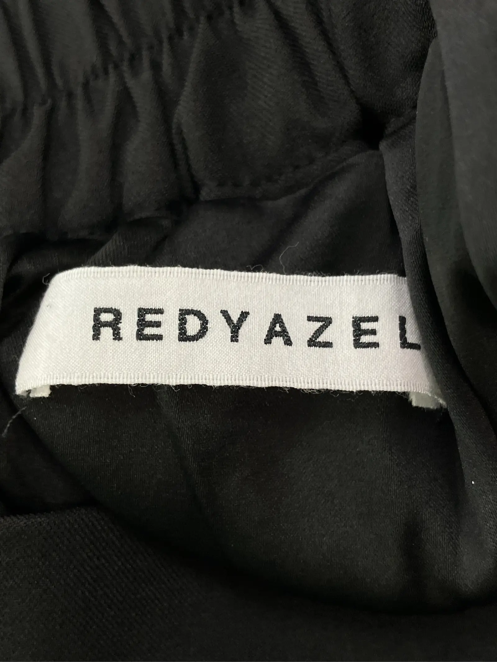 https://r2-worker.digdig.jp/product/20bb928e-f485-4f67-9e41-2744652edded/5ef693bc-a94c-49f9-bd21-02ea387eead5
