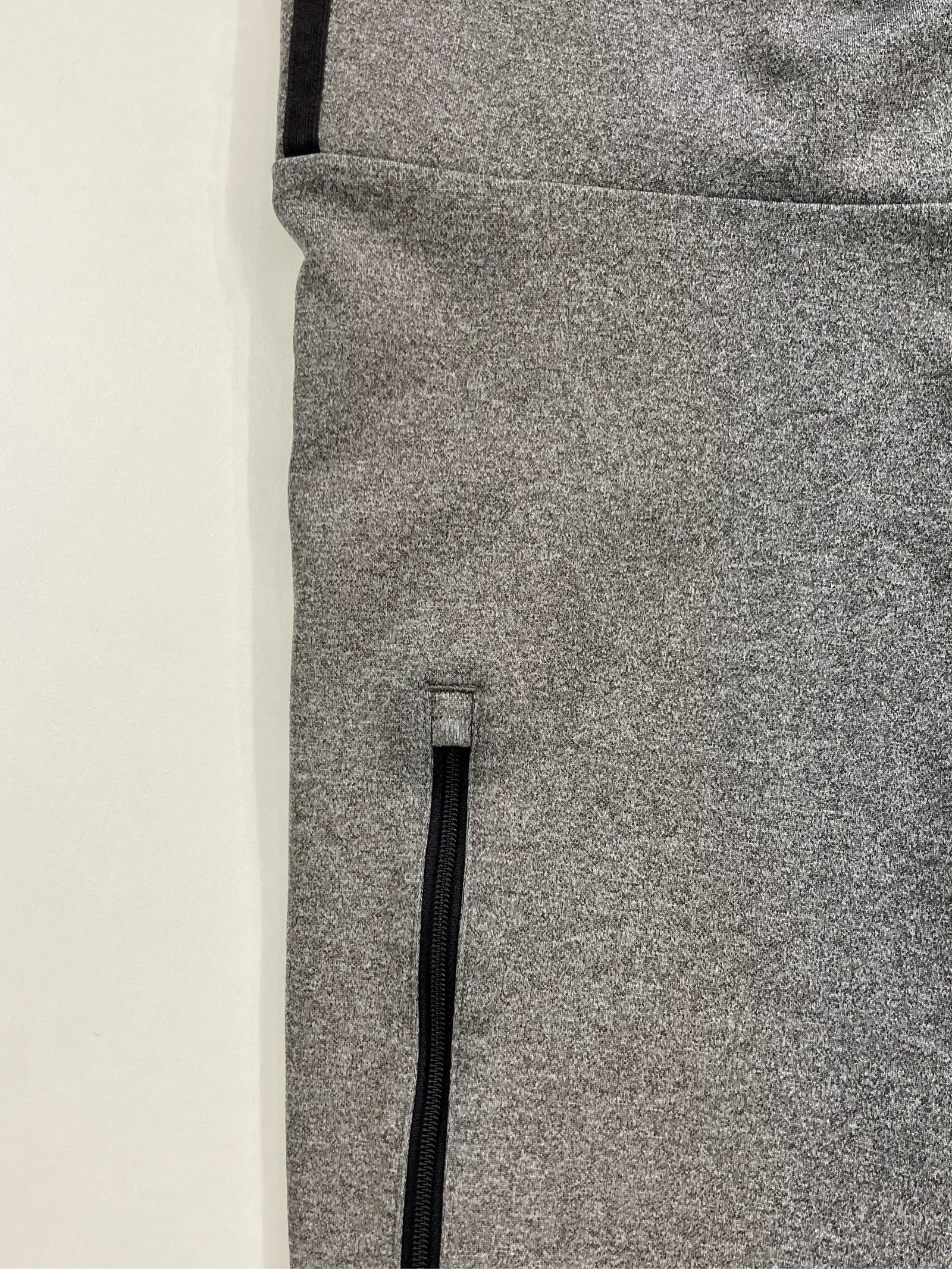 https://r2-worker.digdig.jp/product/2134d564-f0b3-48c1-a5ac-b5bcc16bb7aa/5ee4bf06-bd75-4653-a85a-8f5dc016187f