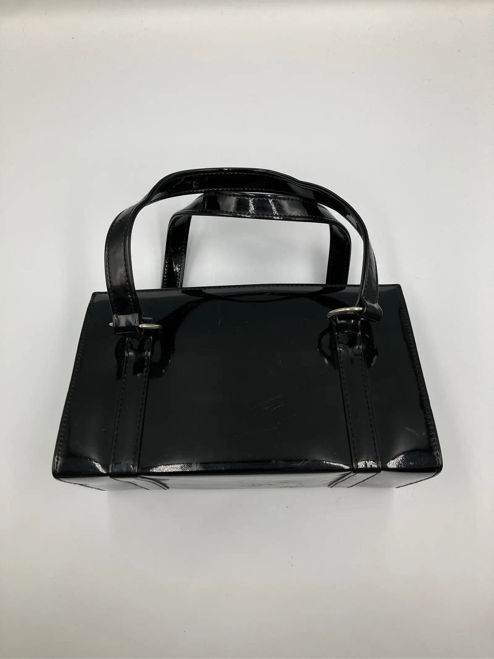 https://r2-worker.digdig.jp/product/21575786-5310-40a1-b6a0-e933ab25f12e/2a89d6f8-1783-4166-9fdd-57a2f4acf43c