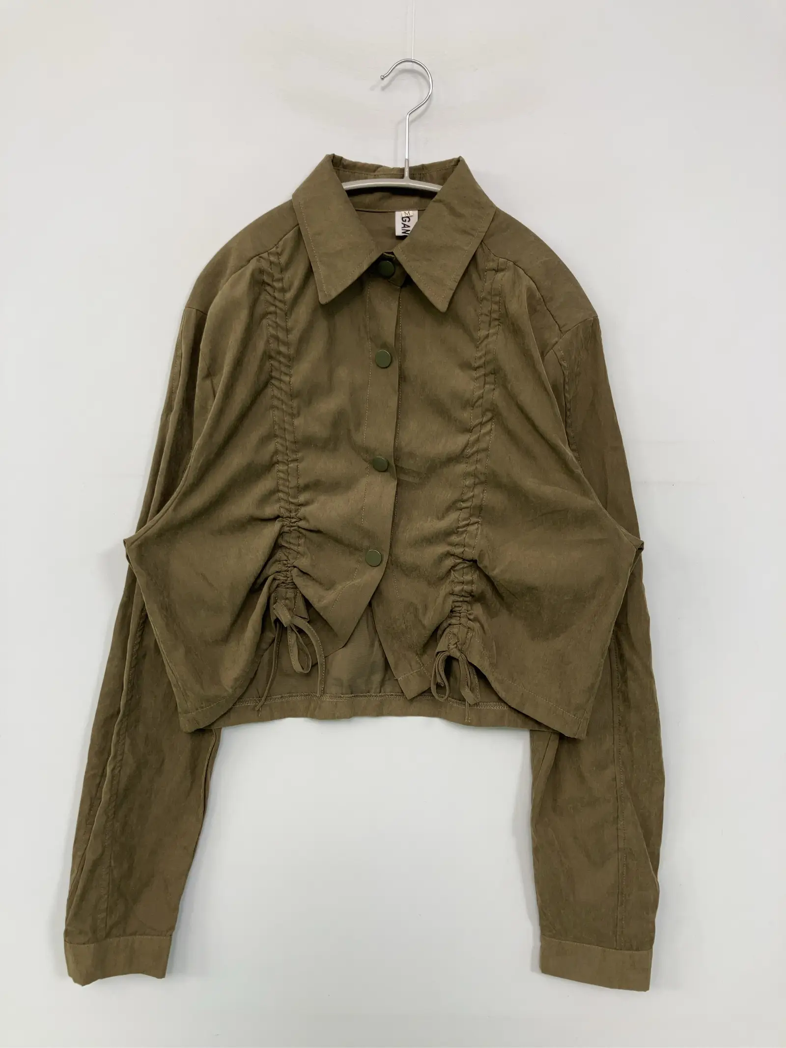 https://r2-worker.digdig.jp/product/21759922-2f0f-48c8-9762-3ed5706d57e0/8b12f0cd-2c83-4f57-a6fa-516060304477