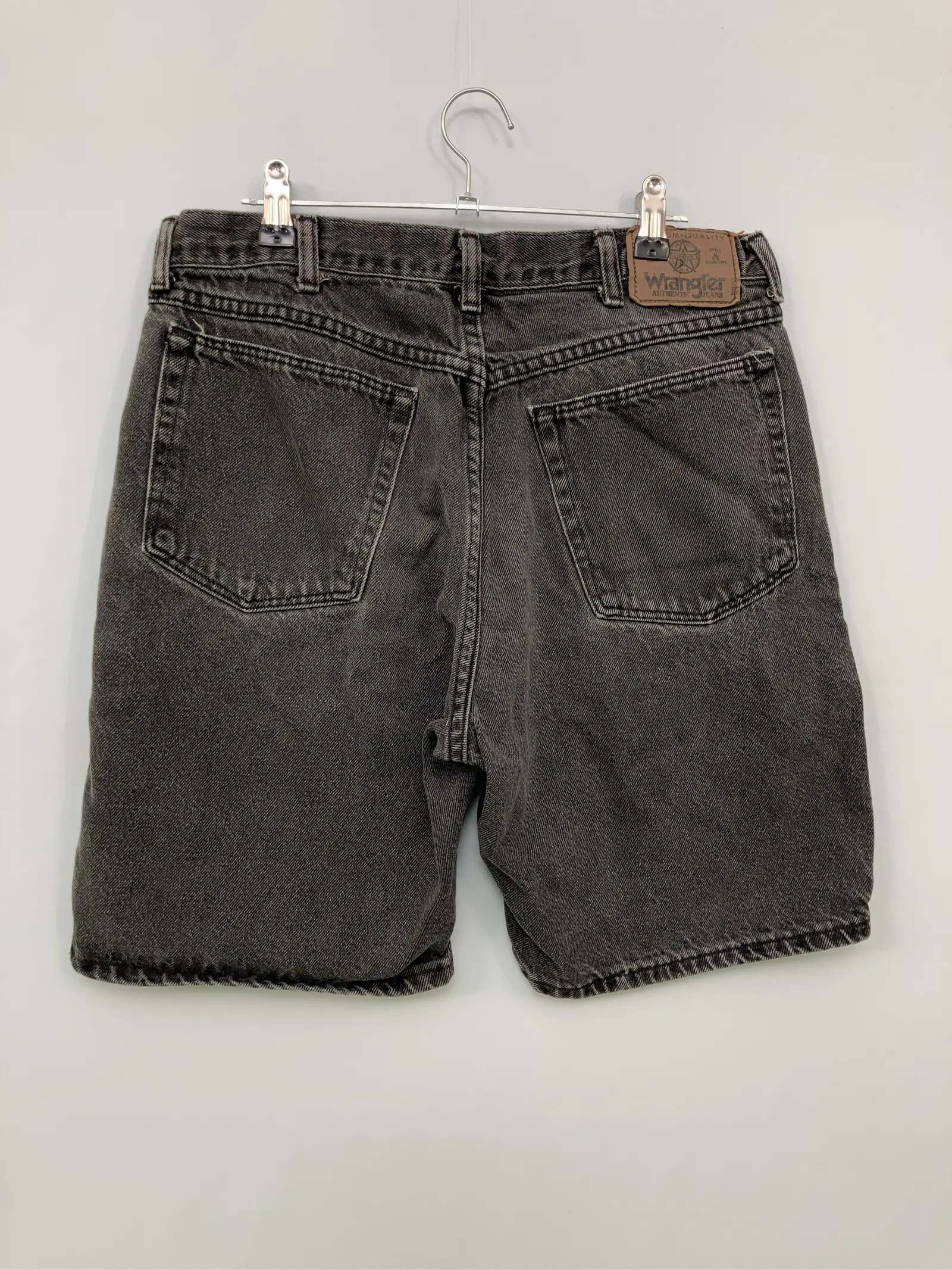 https://r2-worker.digdig.jp/product/21ad1ec9-6668-45ed-a6d7-0d370e3ccae6/de7858d3-5a2e-4fcc-bf4c-31945cedbc2c