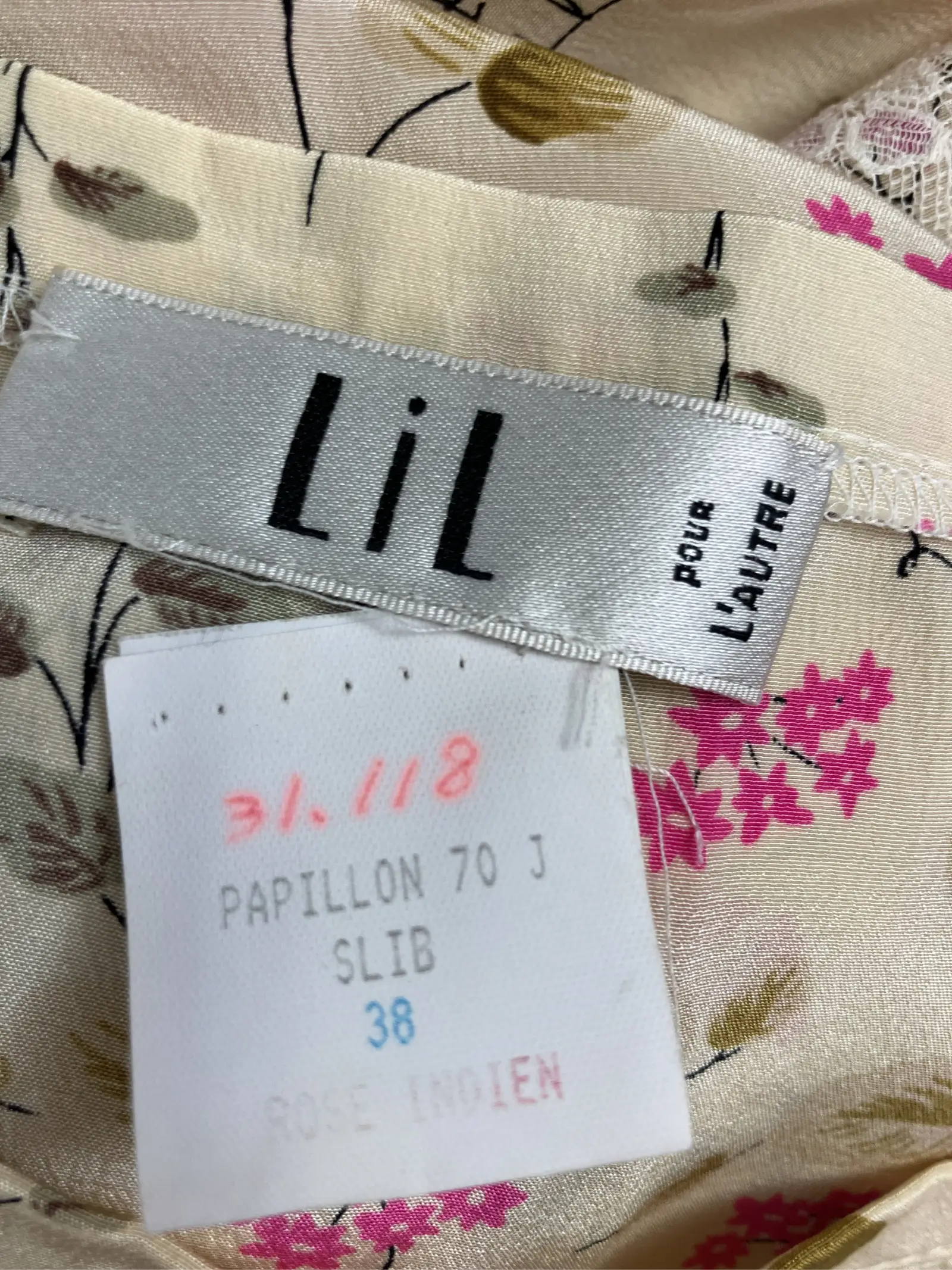 https://r2-worker.digdig.jp/product/21f2abb3-dfd3-498e-bb50-1ef0e541b728/bac9c006-cf83-4816-8a60-56a20fcf1ee8