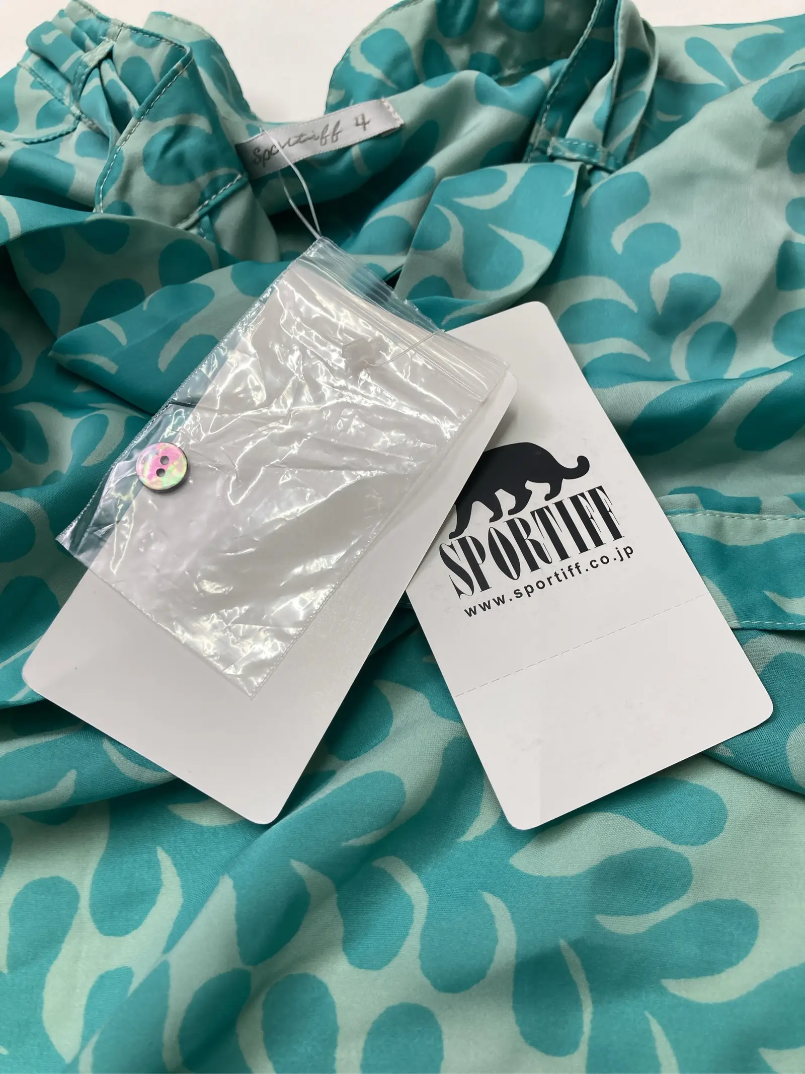 https://r2-worker.digdig.jp/product/21f54971-5d56-46c3-9941-c3c13c0118ae/e6ddbb4a-bca2-4e59-ac34-0969ceb649b7