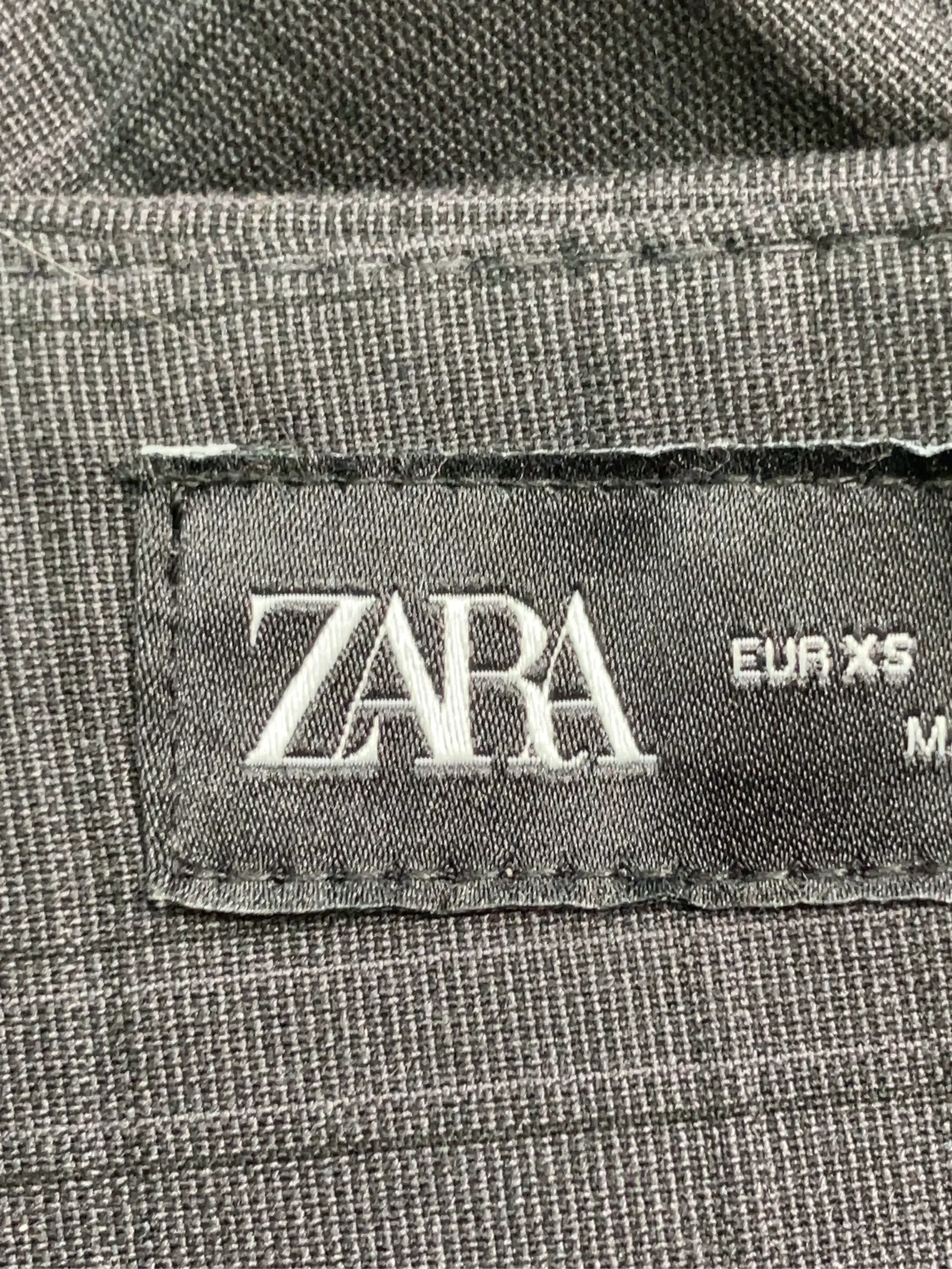 https://r2-worker.digdig.jp/product/2253f21a-2d21-445d-b20d-c954b9199cd4/4f8fc31f-49d0-4c8d-b27a-d3724fb2343a