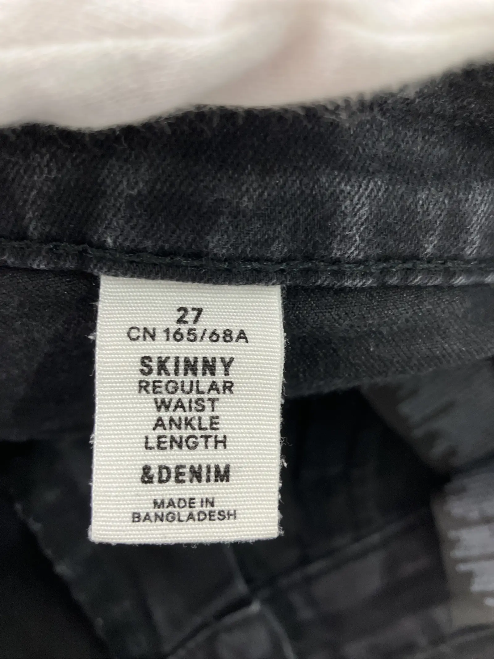 https://r2-worker.digdig.jp/product/22b65a48-efd8-49ee-97ce-4ea9bfe08148/4aff6c14-3fff-44ba-acd0-45c898526e36