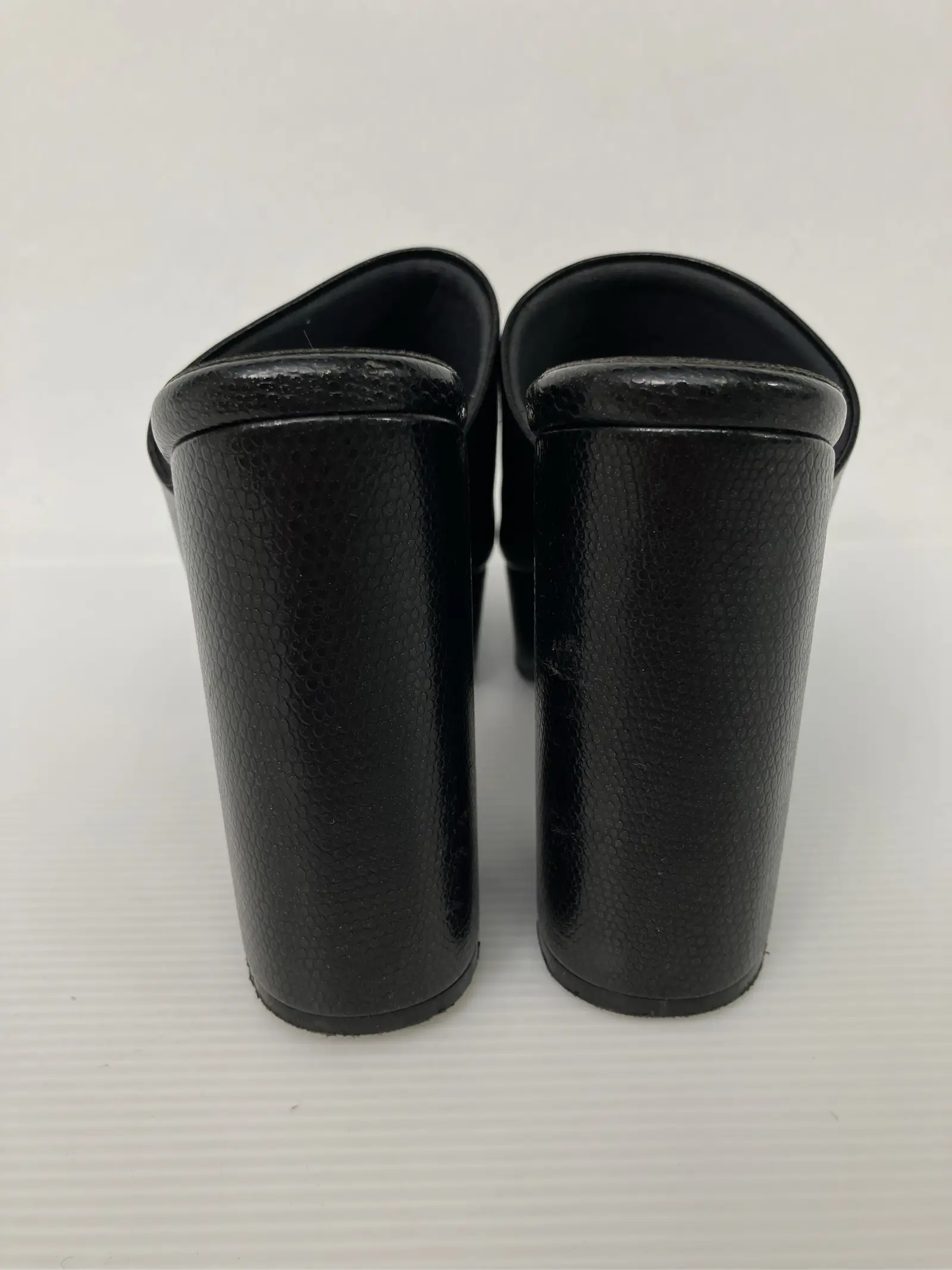 https://r2-worker.digdig.jp/product/2339c7ae-23f5-476a-9cc2-1964841cccbf/18ebde26-fc33-4c34-ba51-199677d76076