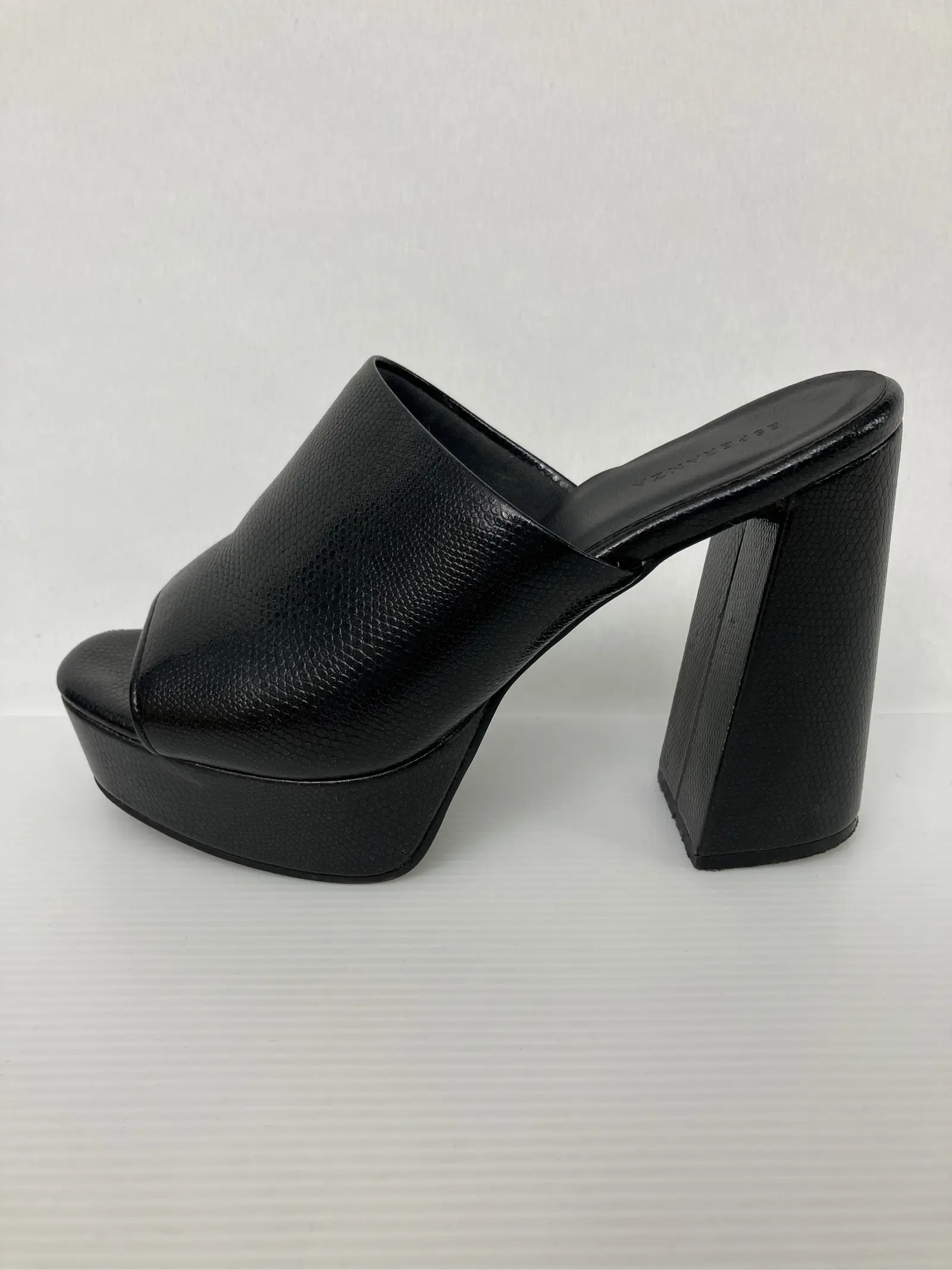 https://r2-worker.digdig.jp/product/2339c7ae-23f5-476a-9cc2-1964841cccbf/9c6feb4d-81cf-4b89-9c75-d91118d22558