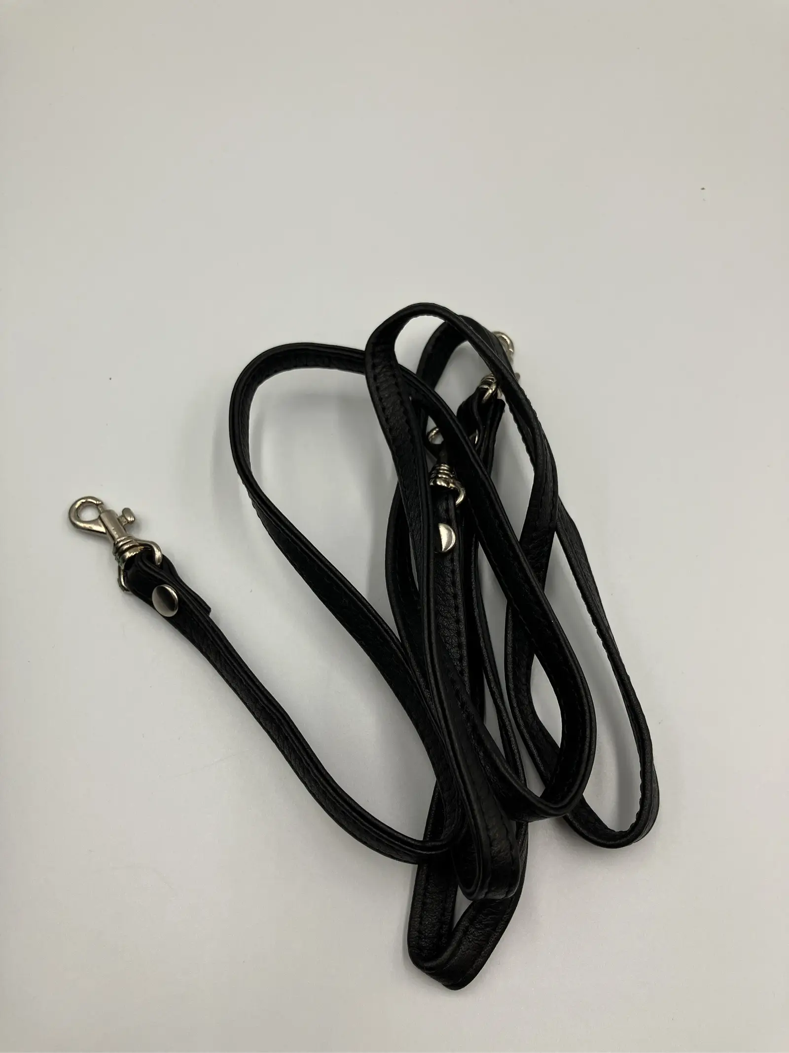 https://r2-worker.digdig.jp/product/23b0a8e5-2830-412f-a51b-d9c3016a8c0a/ced41af5-e5b5-4694-a28e-78cedb712c0f