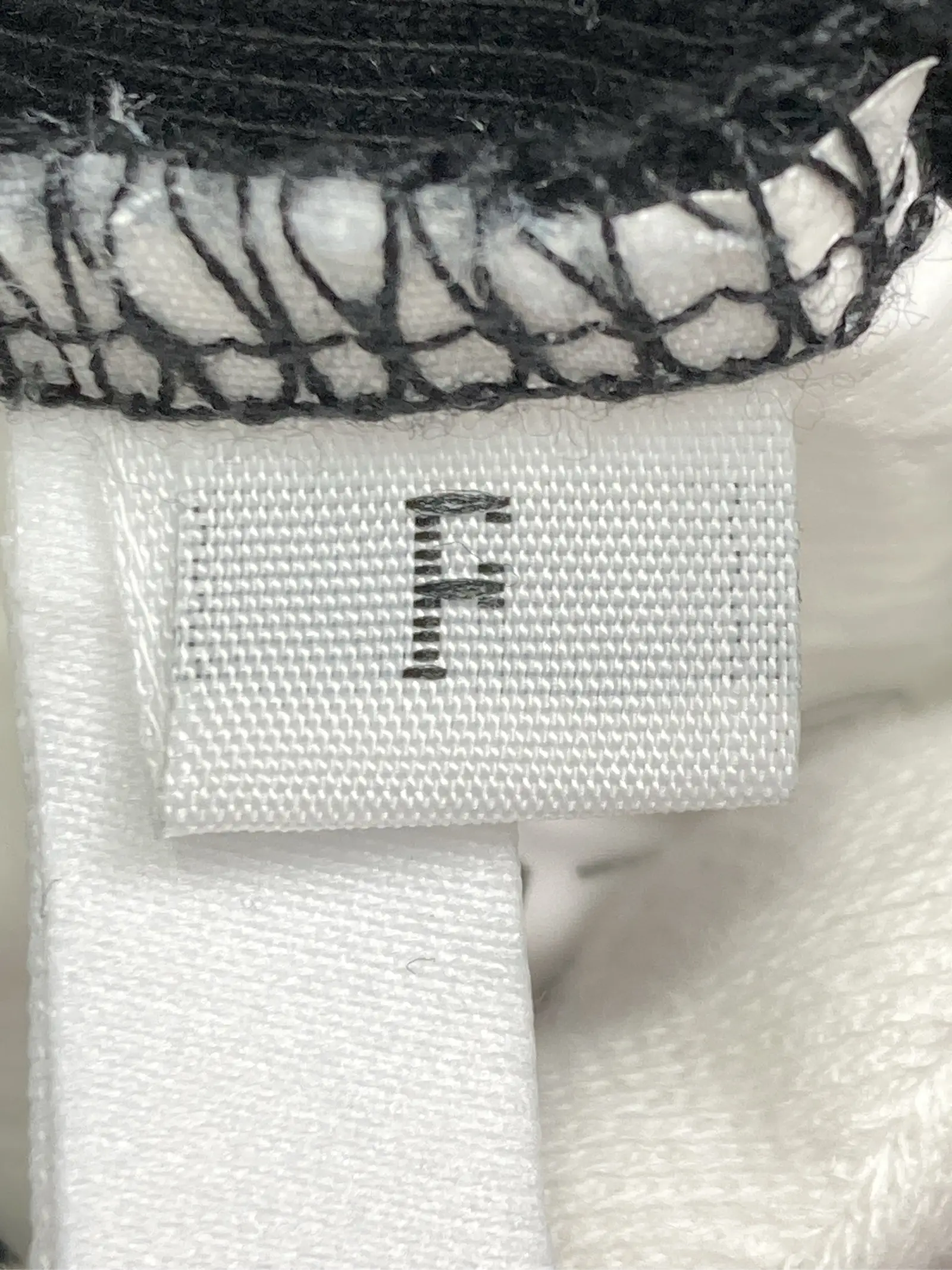 https://r2-worker.digdig.jp/product/23f73750-3281-4bc3-862e-113b797989b6/1e65f5a0-9f2e-46e1-a25a-bfc1b1b03483