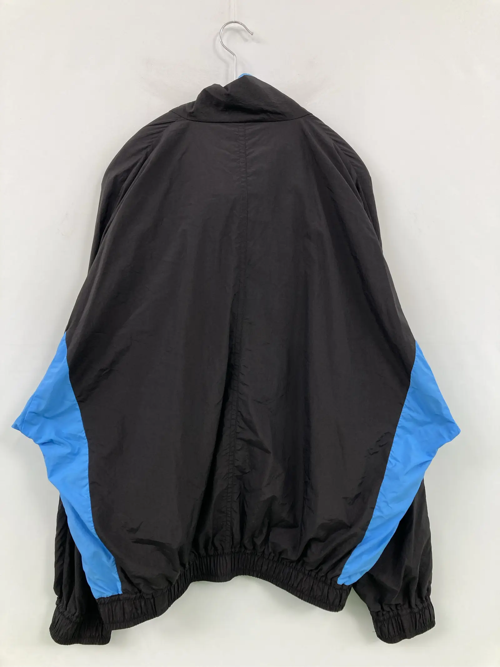 https://r2-worker.digdig.jp/product/2404ff25-2b78-435f-8d99-73a137c9691a/b2f340b7-f381-406c-8621-f09ba449f602