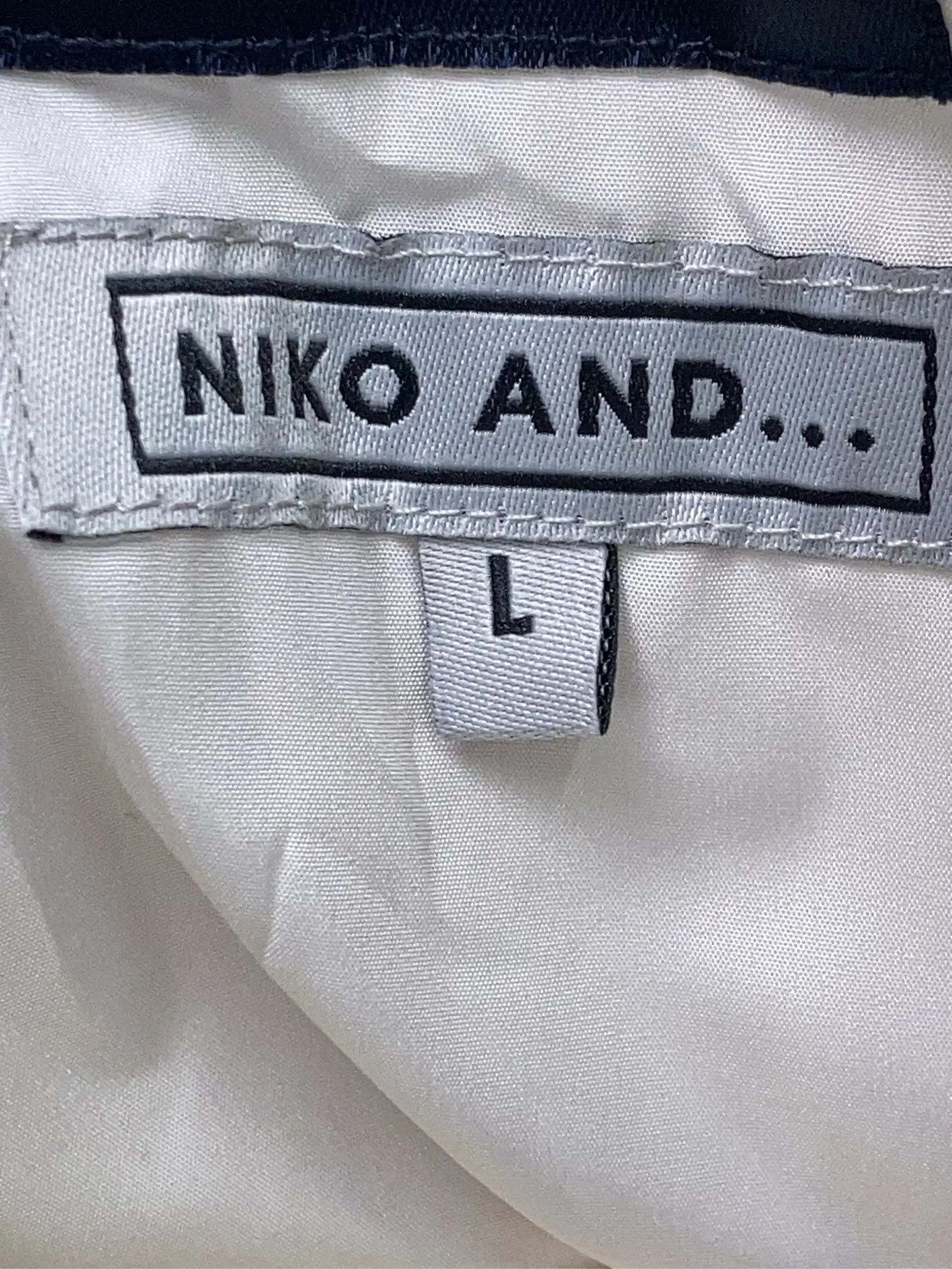 https://r2-worker.digdig.jp/product/2418d2ca-19e6-4885-ae93-6e7c03ec3e3d/355d9a83-ed69-4ffd-b1cb-389ea816e7a0