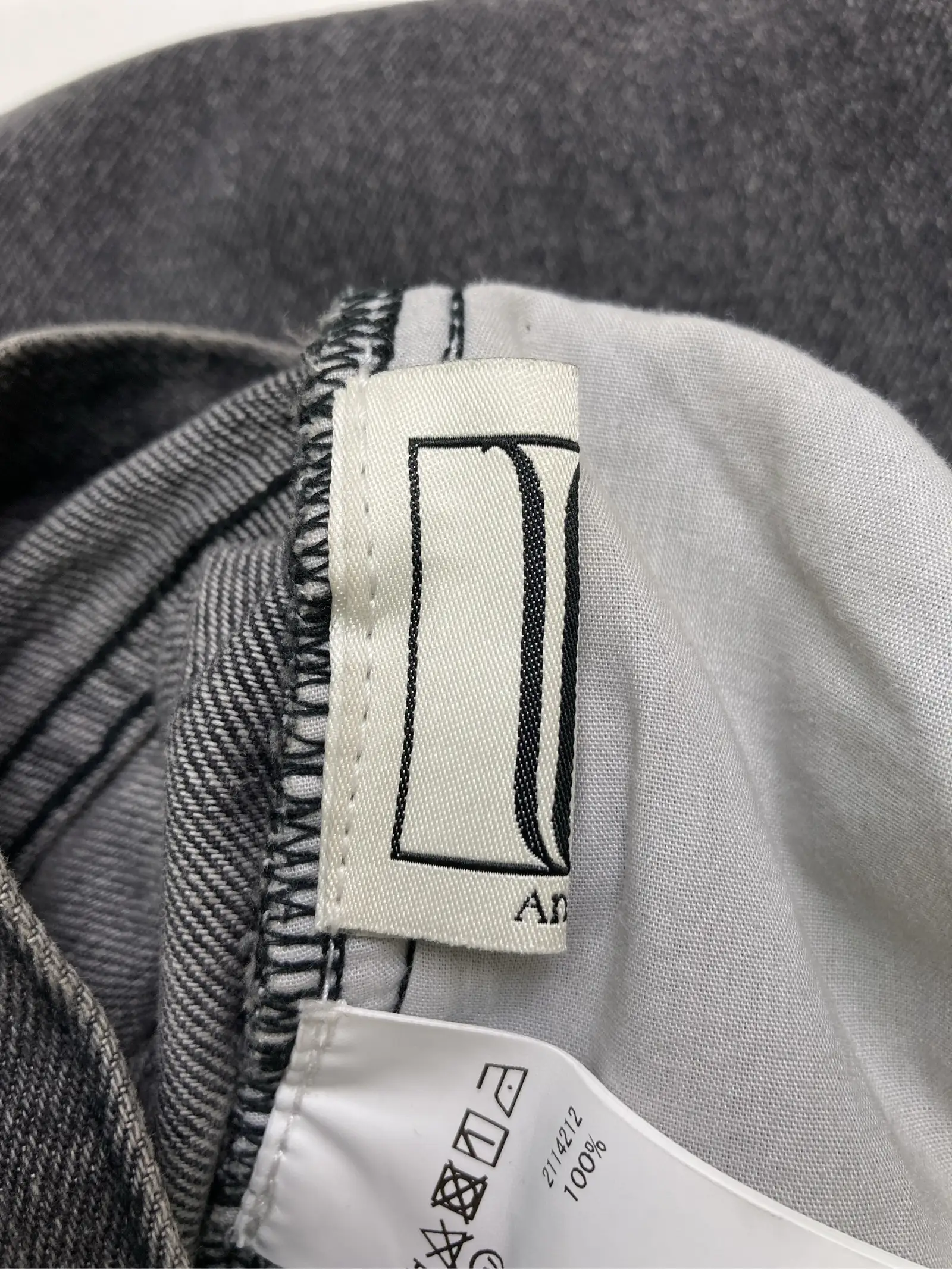 https://r2-worker.digdig.jp/product/245fc5fb-5a6f-4222-bc47-587b9f5c09c8/261f9475-aaa8-4b47-934a-2c9a628adbbf