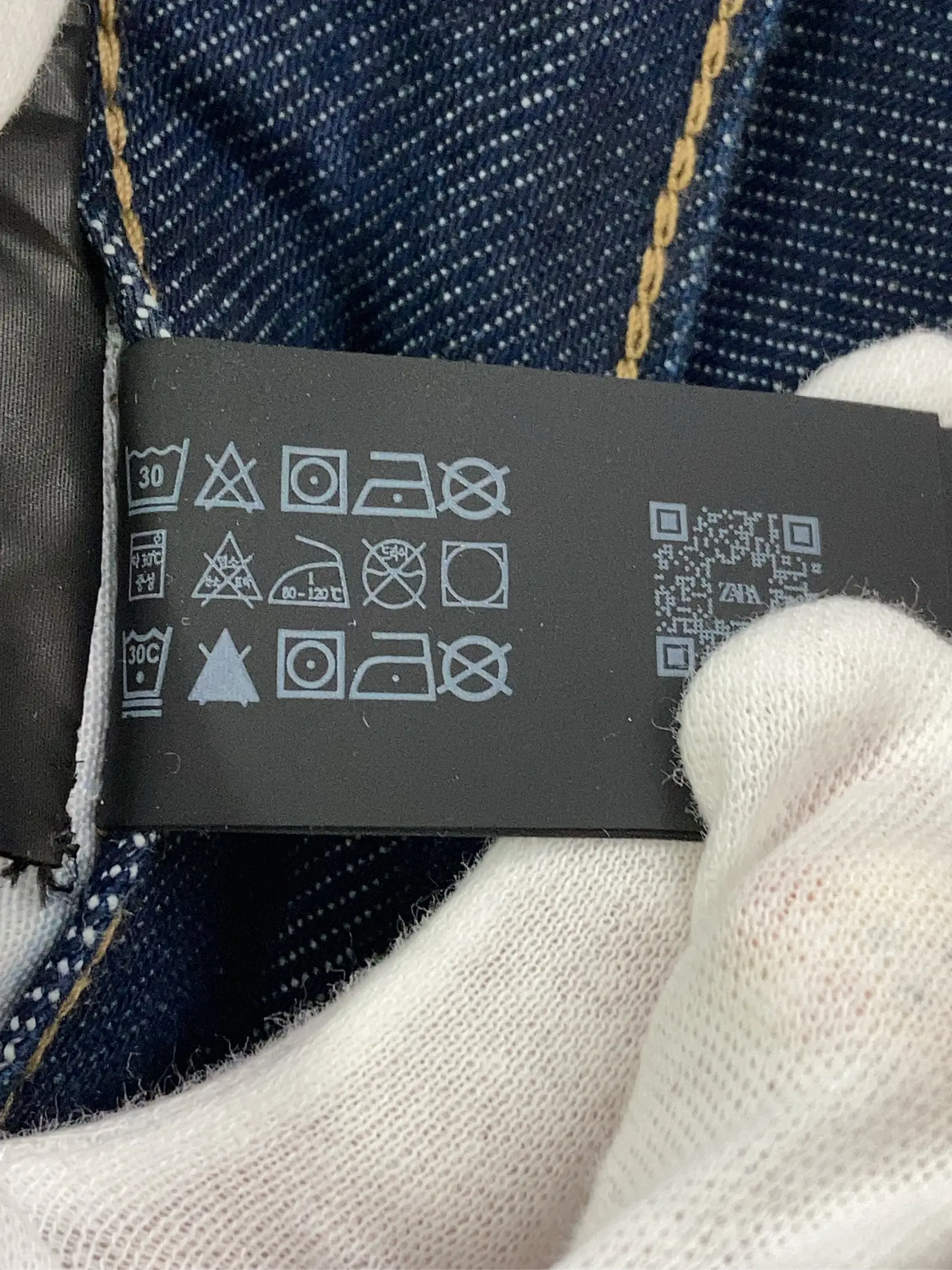 https://r2-worker.digdig.jp/product/2465b7b1-99ad-465e-aade-680870615923/0b2d7090-6f1e-4832-8bc8-2465cfe823d0