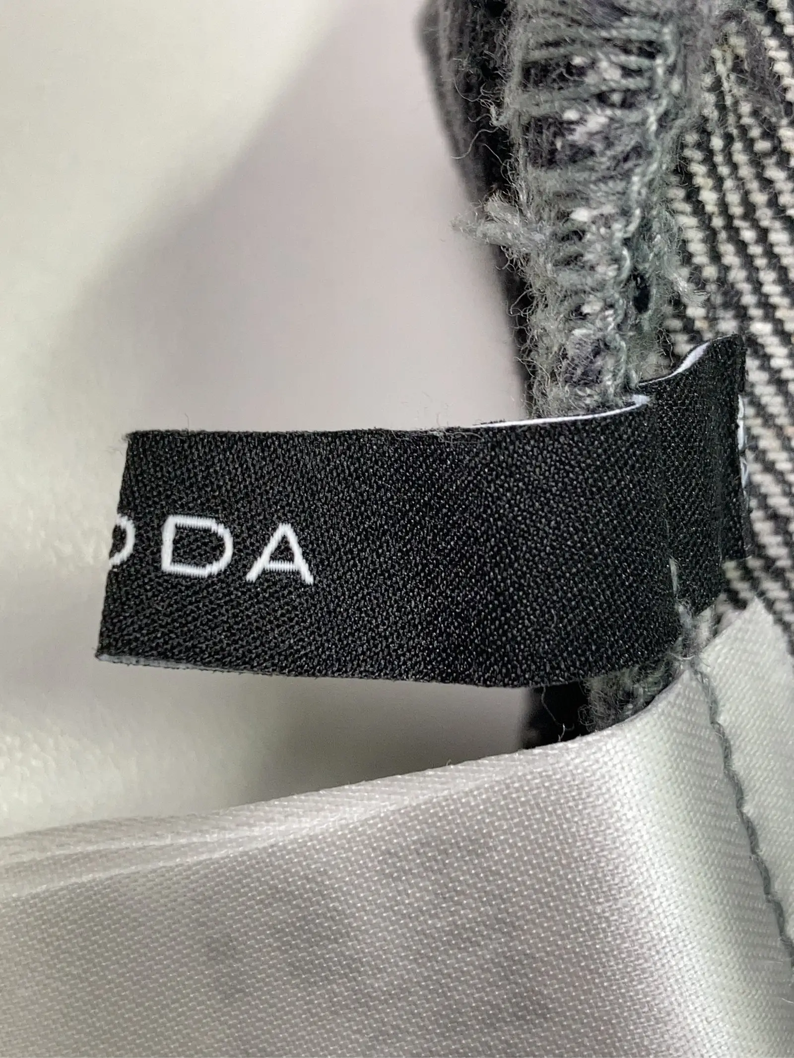 https://r2-worker.digdig.jp/product/247eca6a-316c-41ee-bf6c-292fda3c38c9/574b7b29-7f59-48c3-bff1-5b10042cfdcc