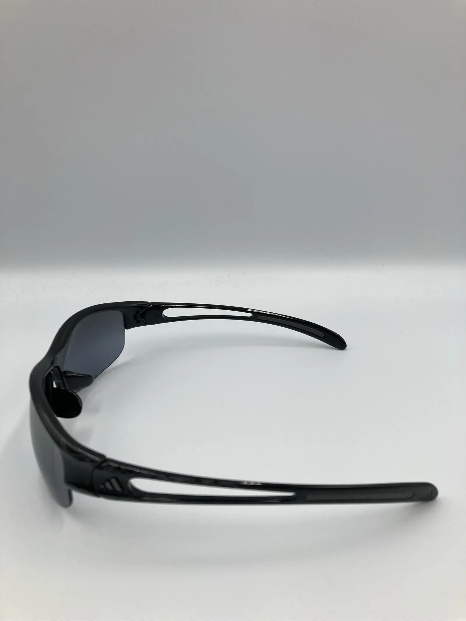 https://r2-worker.digdig.jp/product/24fff33c-10e2-44cf-a7e4-84fd27fe8151/25d09277-3e60-4857-87e9-dc31182ebcf3