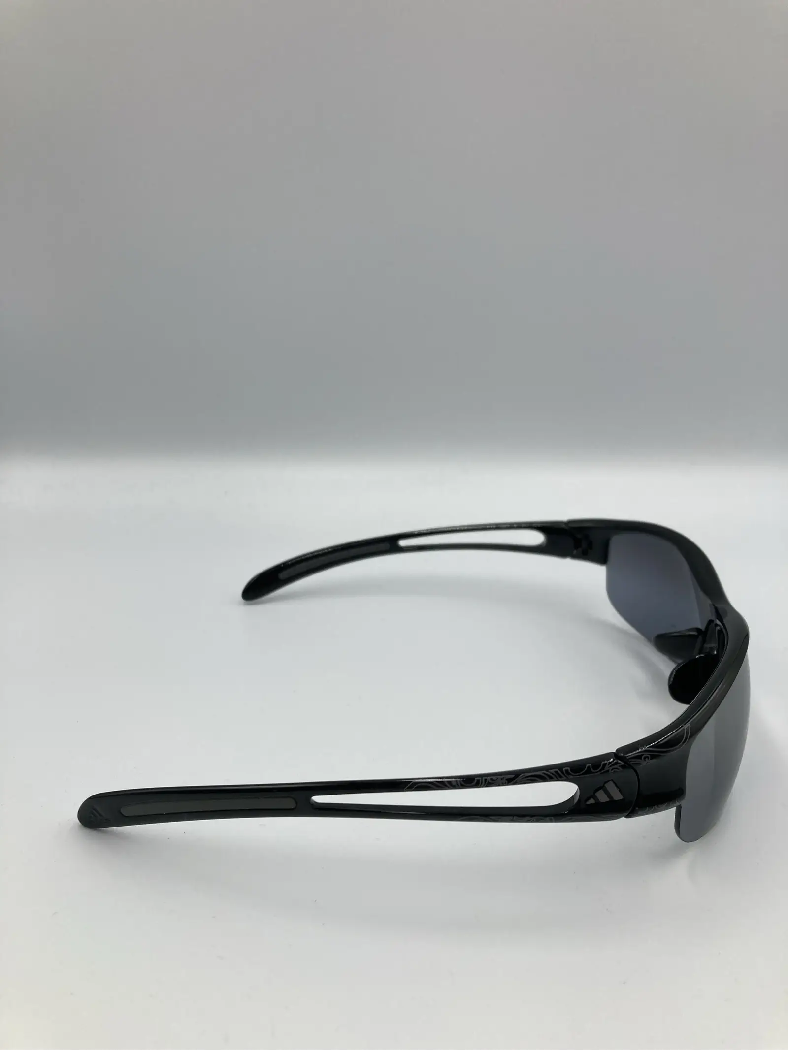 https://r2-worker.digdig.jp/product/24fff33c-10e2-44cf-a7e4-84fd27fe8151/331e4383-e606-481f-87a2-cec93214e153
