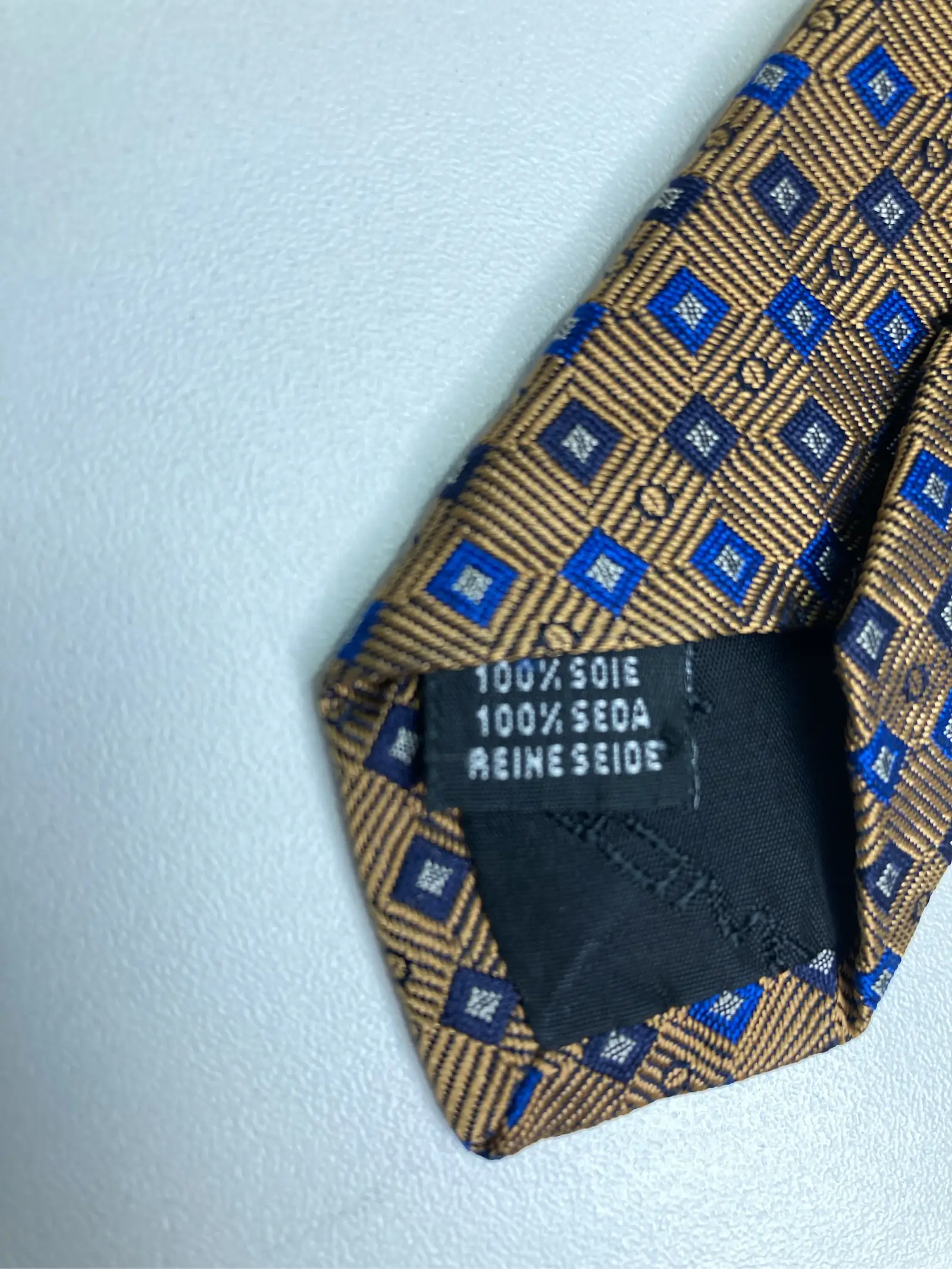 https://r2-worker.digdig.jp/product/25a6bf53-8602-4514-ab62-945bdf4129ba/2442d56a-52d3-48a5-8592-c16b94b8b628
