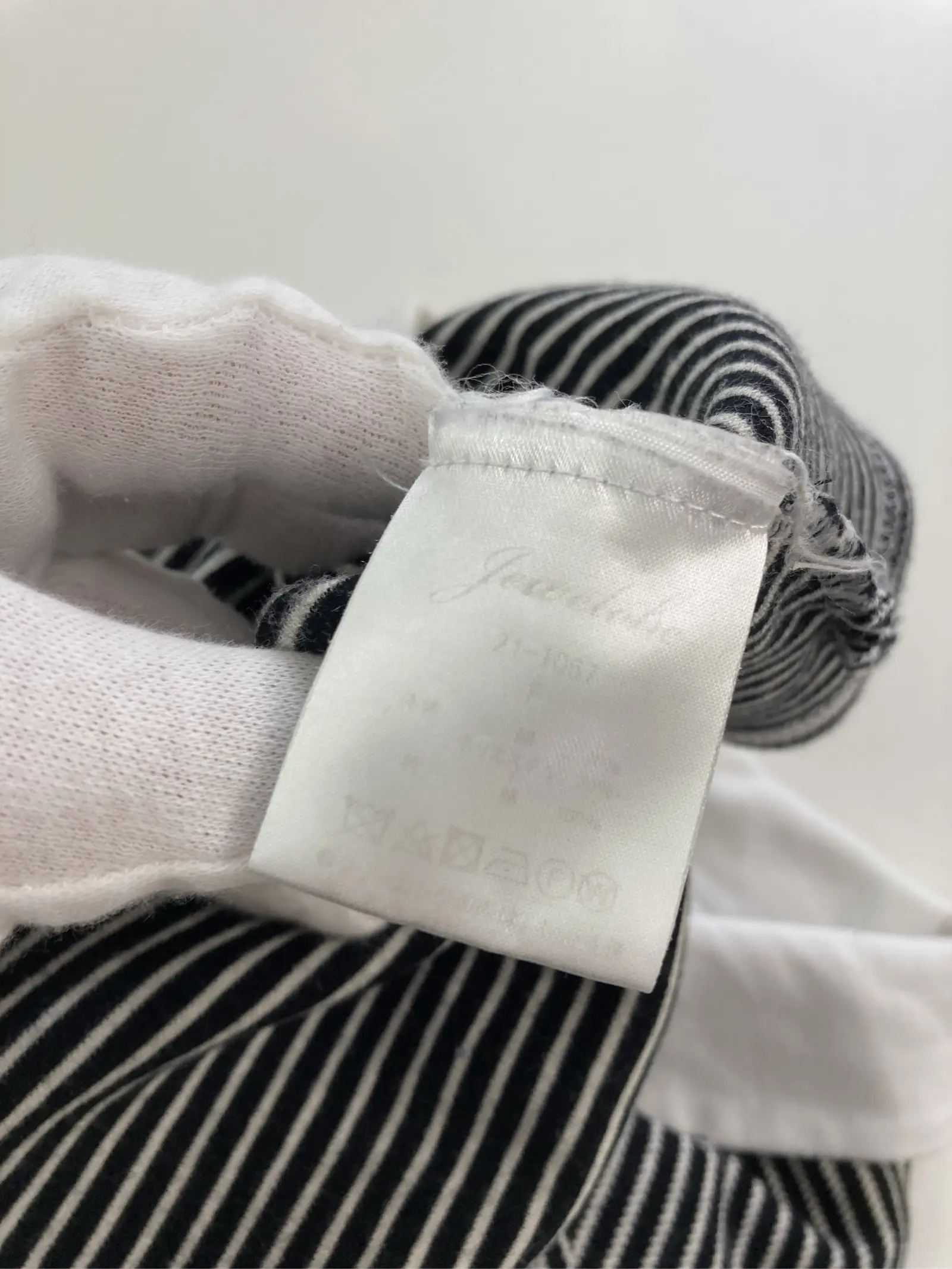 https://r2-worker.digdig.jp/product/25af303e-5230-4937-98a3-327e47cb7ff7/0b43541c-d1b8-44e0-9e75-022e50cdf20c
