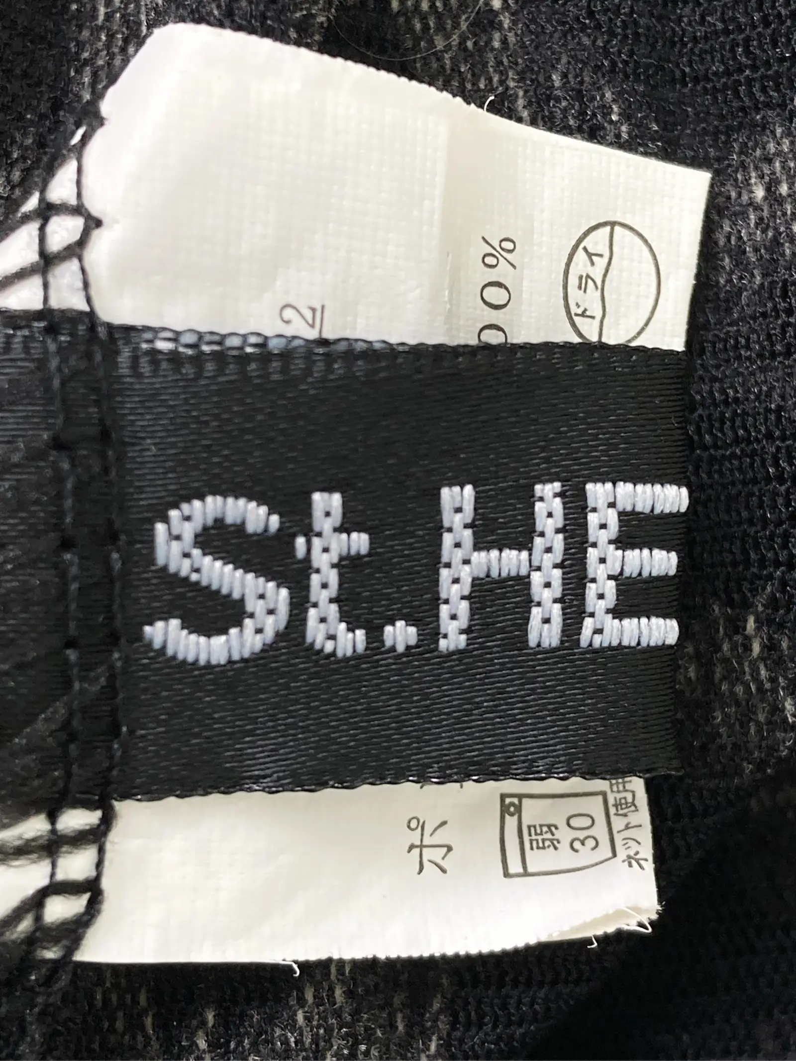 https://r2-worker.digdig.jp/product/25b3bf11-f63b-4368-b8b9-c90f6cd0712f/7c4e2d83-1ac2-404e-b1c3-196873d37d45