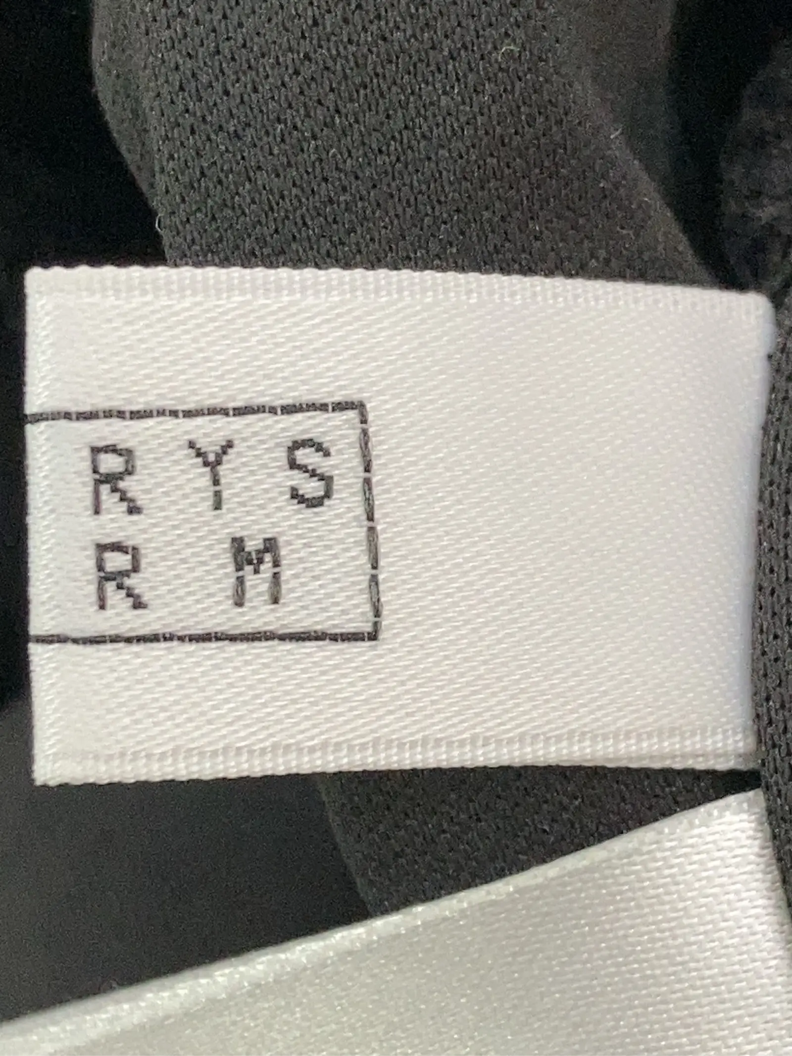 https://r2-worker.digdig.jp/product/25ca197a-6ba2-45aa-89a2-dd9f3adc22ca/cc011b39-f6f5-48d2-85ba-dc9404c7656b