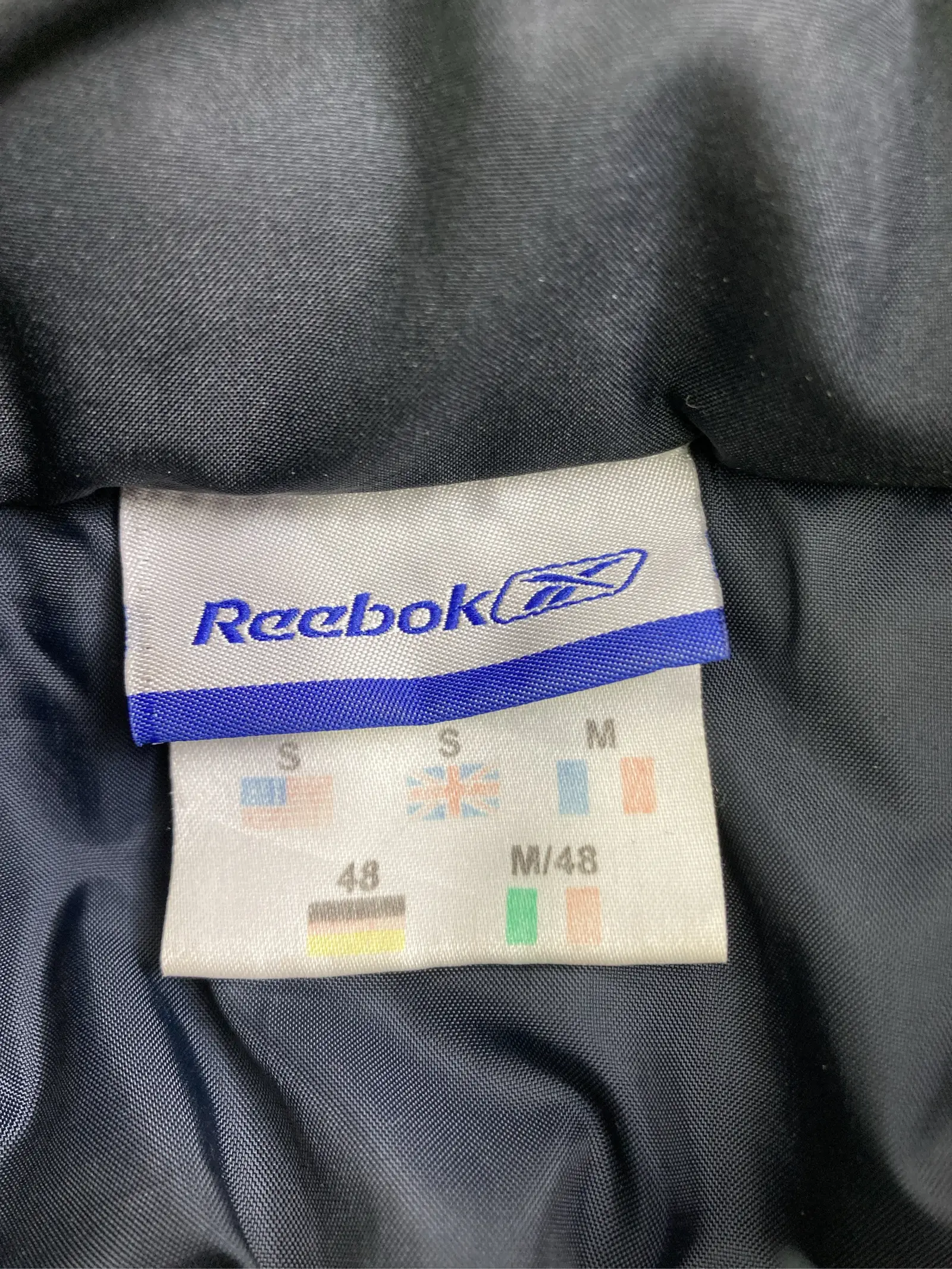 https://r2-worker.digdig.jp/product/26131793-f2cb-4e3e-a7e1-99ac082be13b/33f8ee21-0c40-4ba7-b0ec-abc947b8f3a4