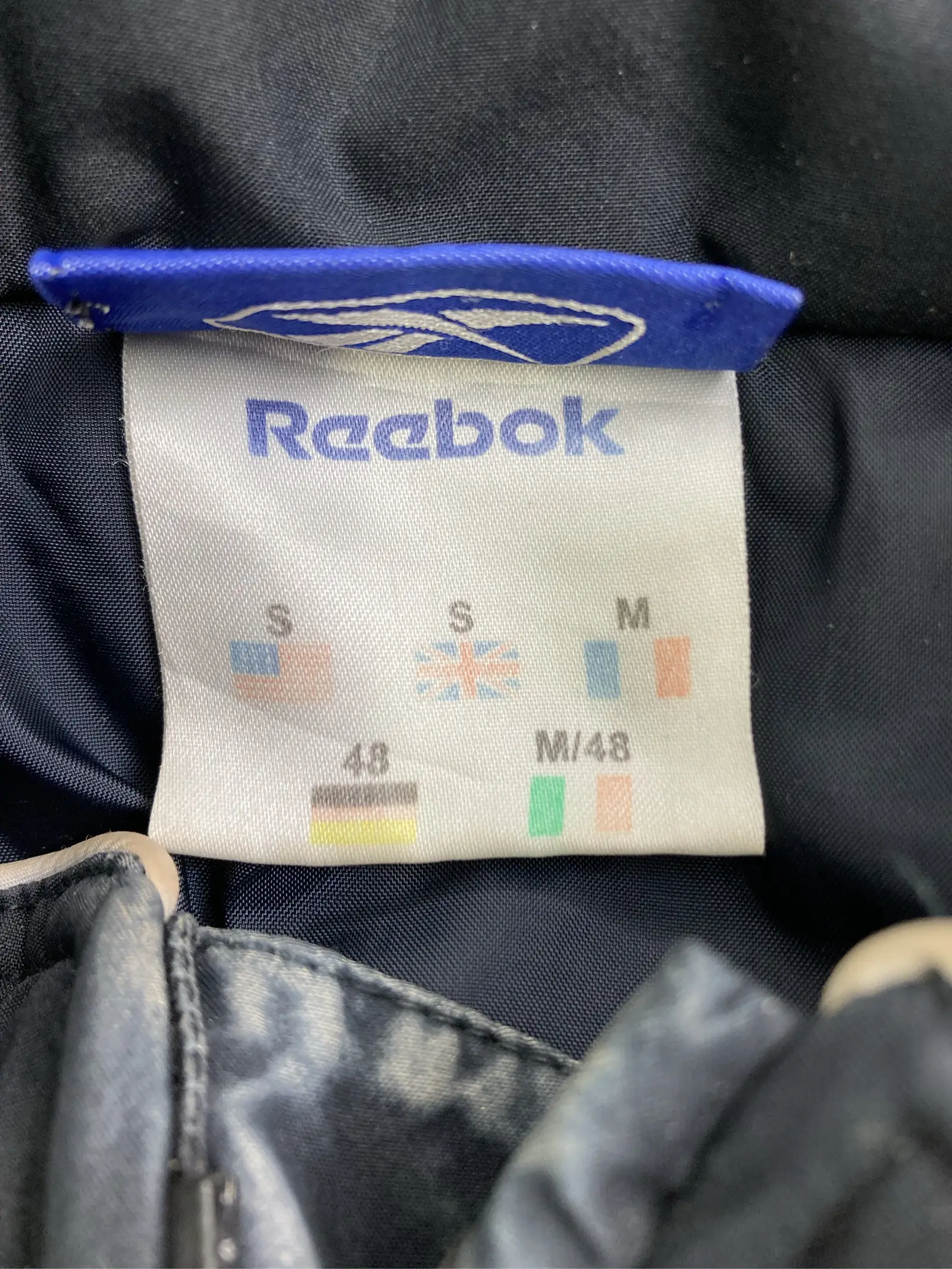 https://r2-worker.digdig.jp/product/26131793-f2cb-4e3e-a7e1-99ac082be13b/a69b0a48-48d0-410d-96cb-e92528ff6232