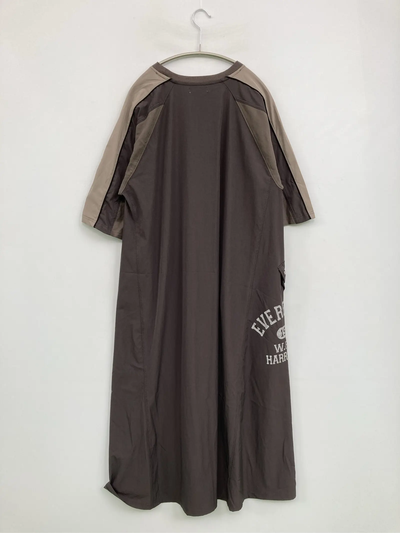 https://r2-worker.digdig.jp/product/2637e297-919e-40e6-9d27-3aaa6a98848b/9c4d86b3-0af8-47a9-80c4-599c0a6792e8