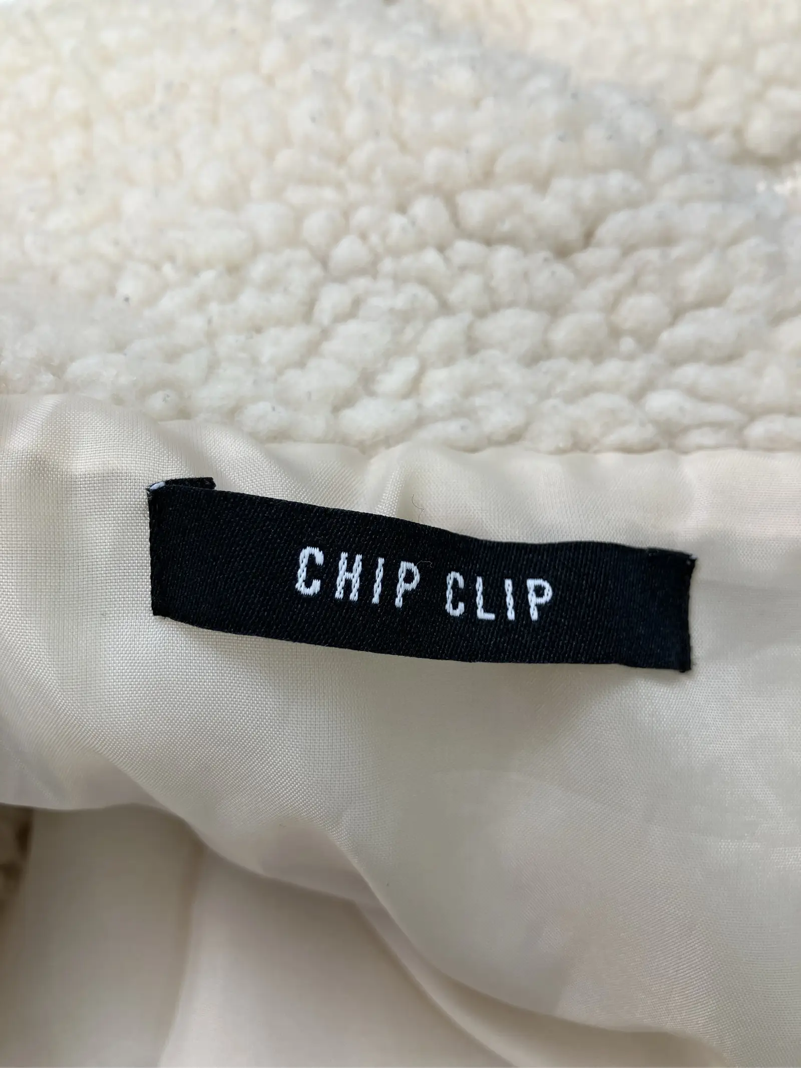 https://r2-worker.digdig.jp/product/265d56f7-7ccb-404e-88e6-d96fcb5ed231/9c37bf4f-a65c-48f2-b510-8b6a42ac805b