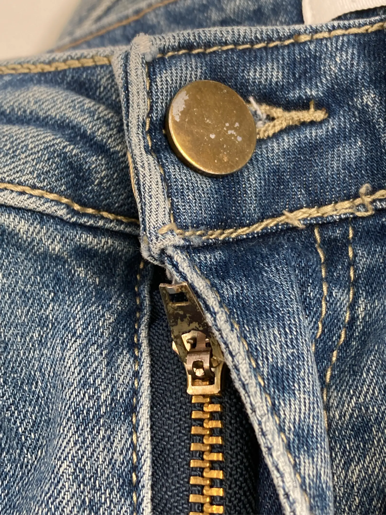 https://r2-worker.digdig.jp/product/26760a12-7969-4ca0-8c70-08325a64d53f/8db384ae-7747-4fd3-aaf8-3bb8e4636cd3