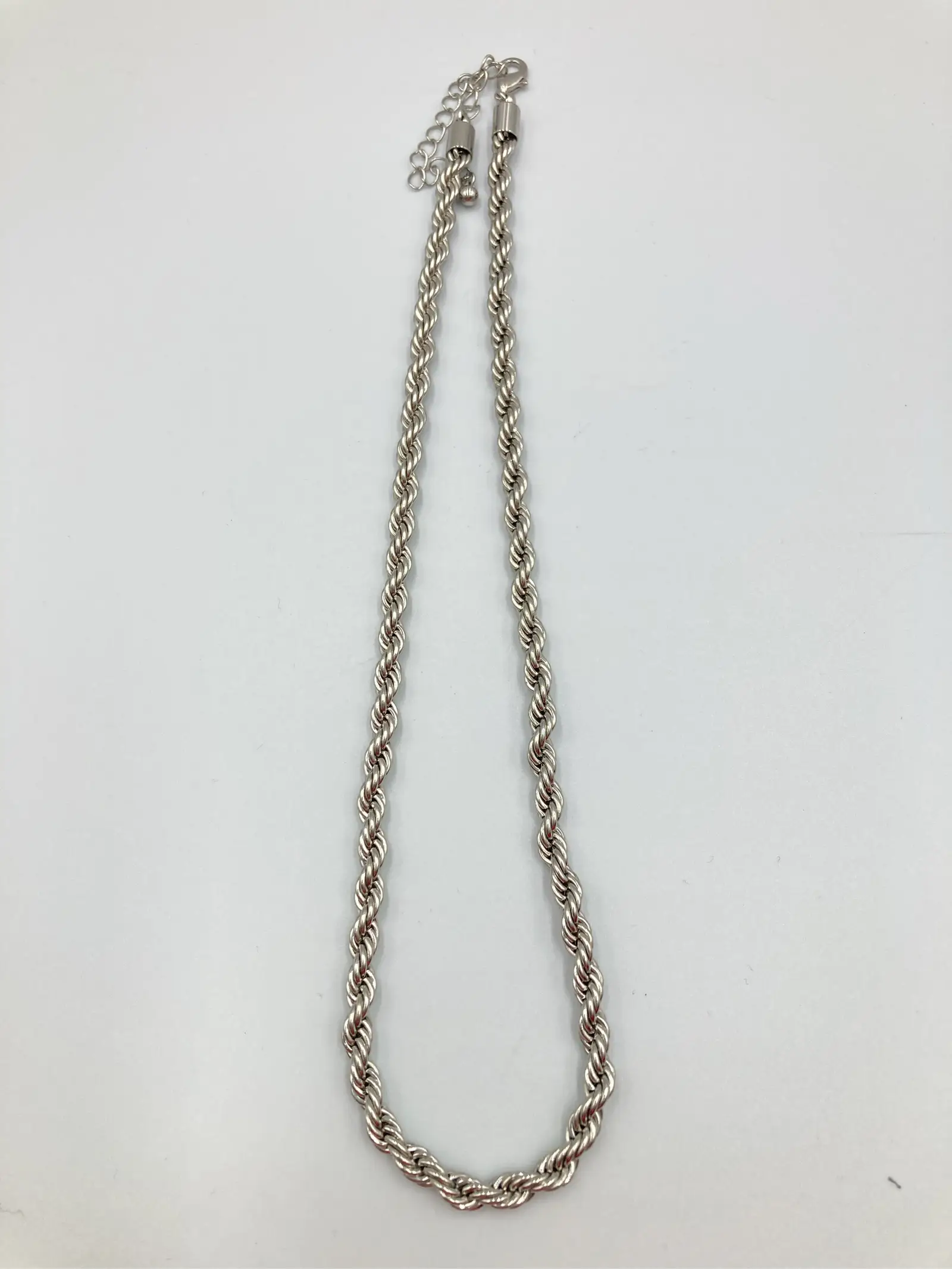 https://r2-worker.digdig.jp/product/267d49fc-8972-4e32-8cac-2d6ed58d9e35/2c180a28-4593-430d-ab97-f2bb1fe236db