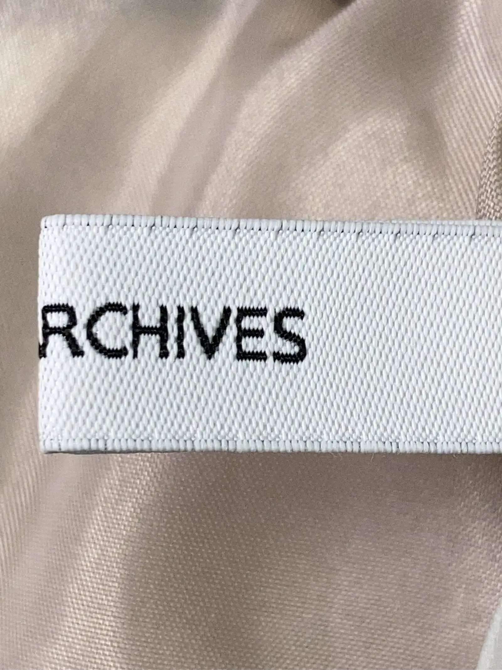 https://r2-worker.digdig.jp/product/26b4479c-cc55-424d-815e-093e5fb91d4f/d3cda876-ebde-43f7-b018-aa55587da363