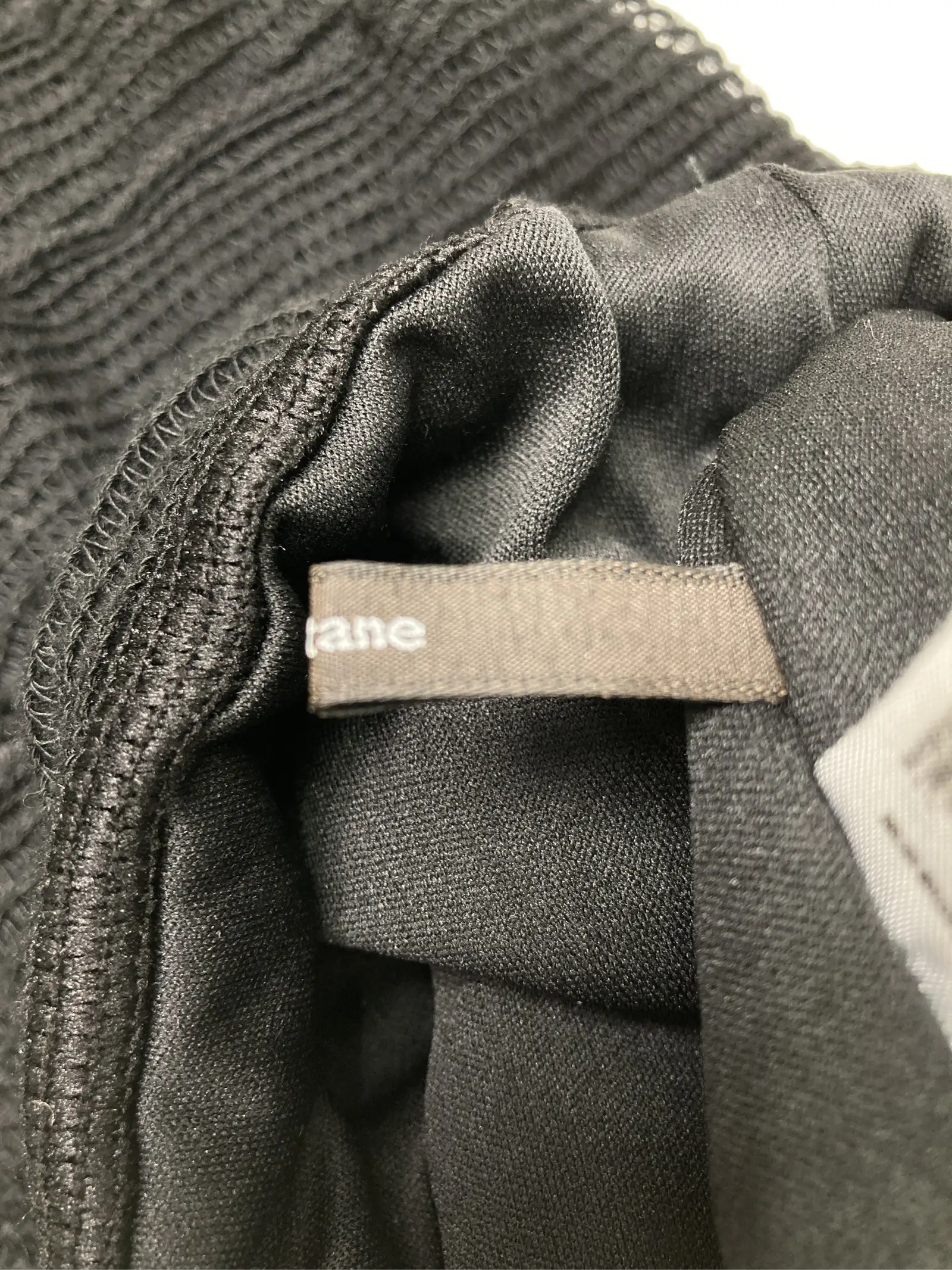 https://r2-worker.digdig.jp/product/26d45c34-504b-4aeb-bd87-c544bd773ad0/8791f1e0-1c00-48cd-bafa-8082b0076483