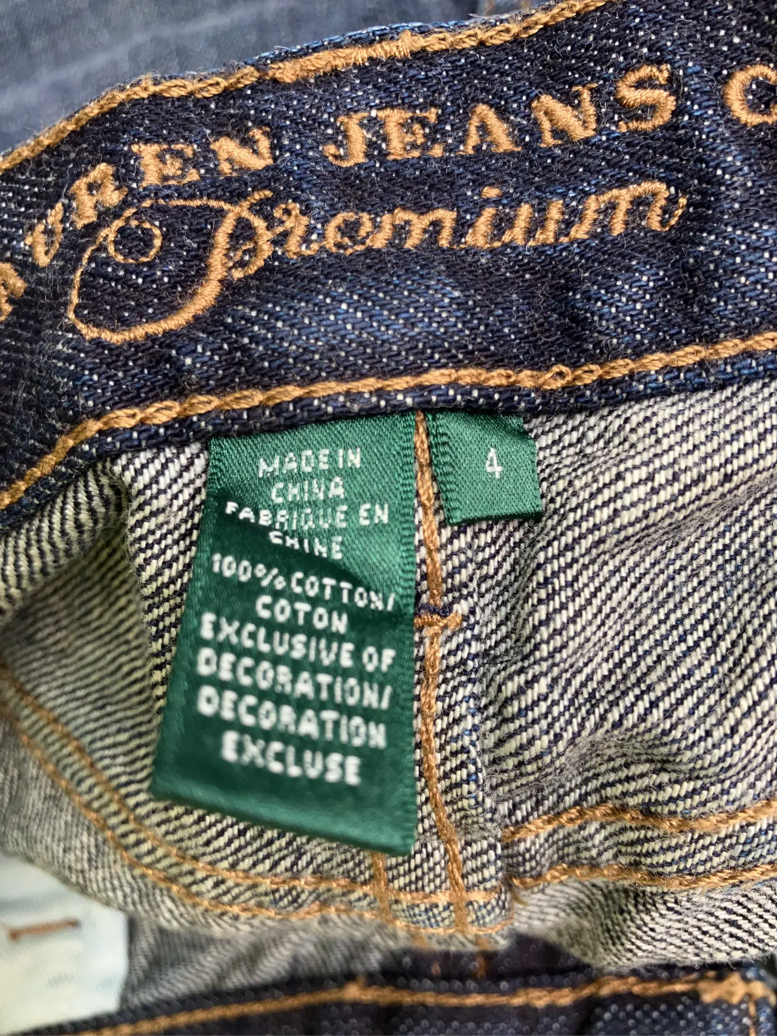 https://r2-worker.digdig.jp/product/2723cbb0-20d0-46ae-a9a8-f76b8798c39b/826323a6-ef57-418b-b63a-c6d46c15ddd7