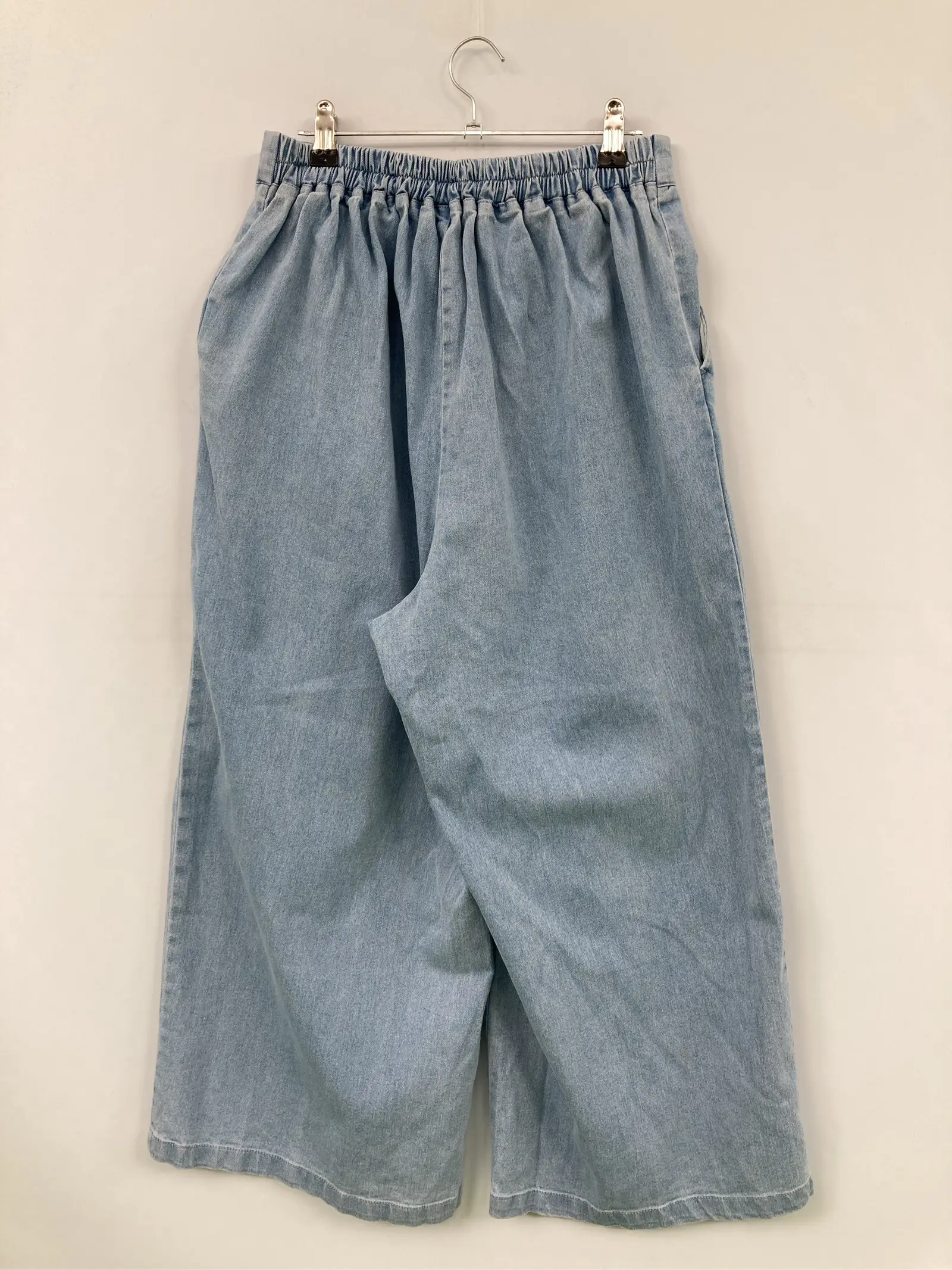 https://r2-worker.digdig.jp/product/27355a50-1314-4aee-92aa-9f2102db7857/4c94e8ef-07c4-4030-8b75-22d1c89c940e