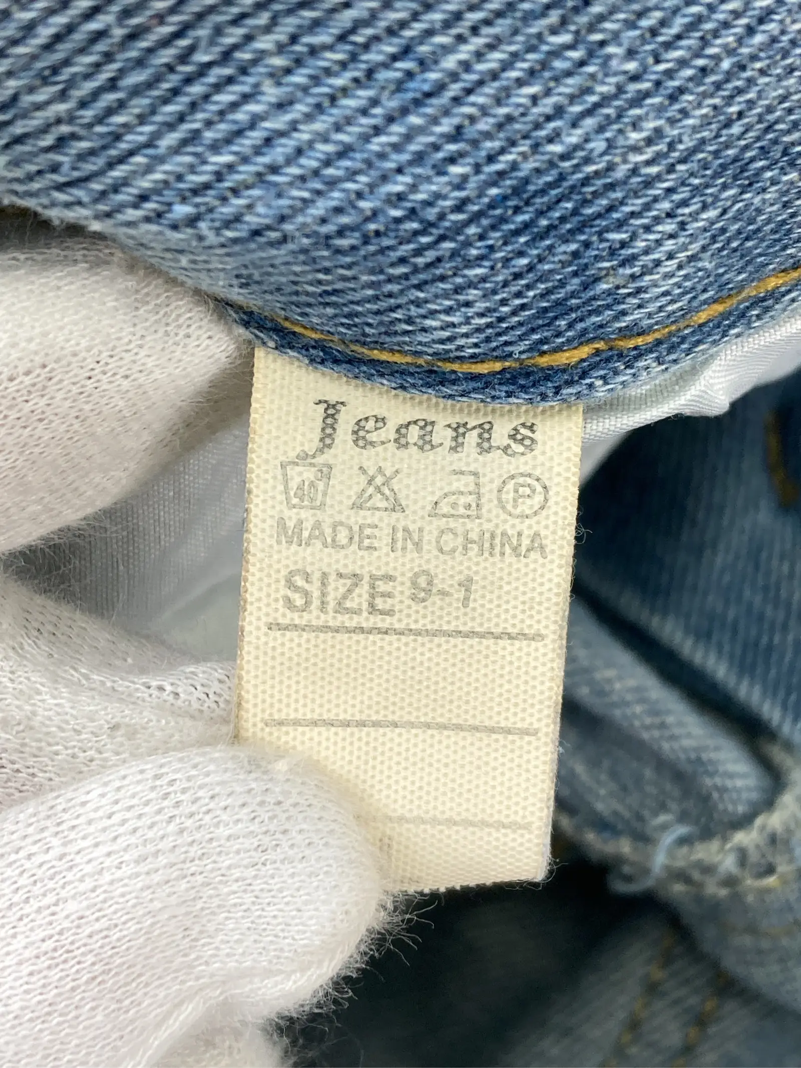 https://r2-worker.digdig.jp/product/275ad07c-3b6d-4ac1-bca3-c9a0d8a0b996/178368a1-1a64-48cc-a577-7a1a360928be
