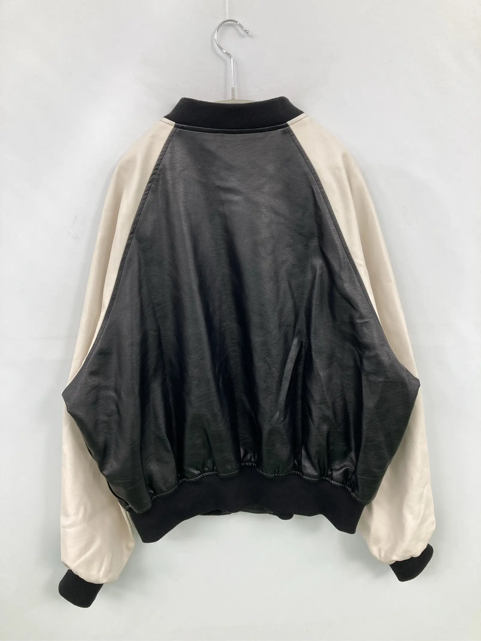 https://r2-worker.digdig.jp/product/2782c9d4-1895-490c-8113-ebbc7192d643/9ec35b58-47c2-44a2-b464-50adfe452d76