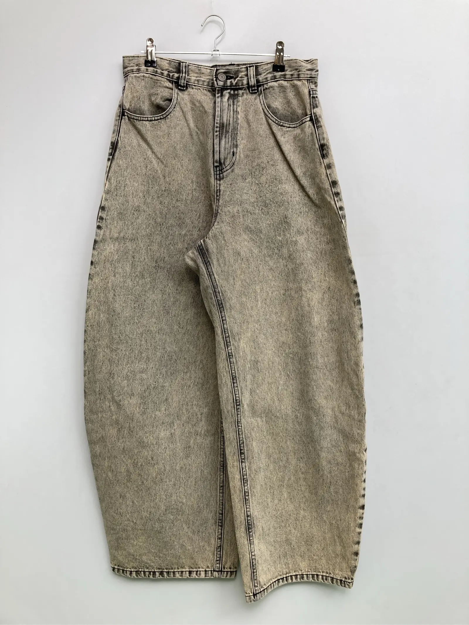 https://r2-worker.digdig.jp/product/27c807b8-716b-4528-9ea7-b546abd846d0/2f896d27-352e-4044-9545-dbcc3a061451