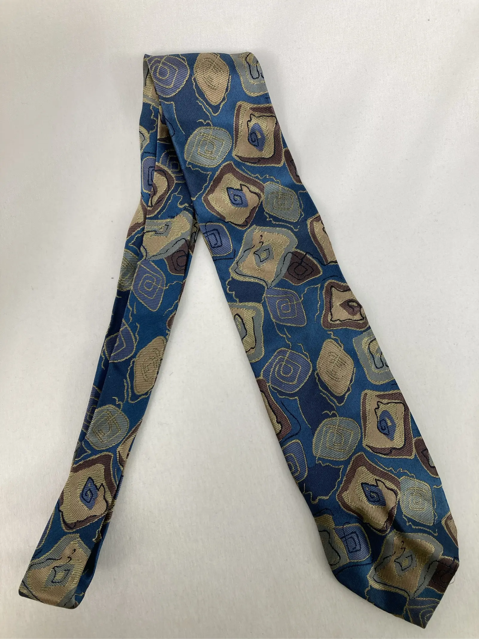 https://r2-worker.digdig.jp/product/28133f95-dcde-4ef4-97bb-18ca50493a68/5e1a29c1-677e-431a-821b-2486560d36bc