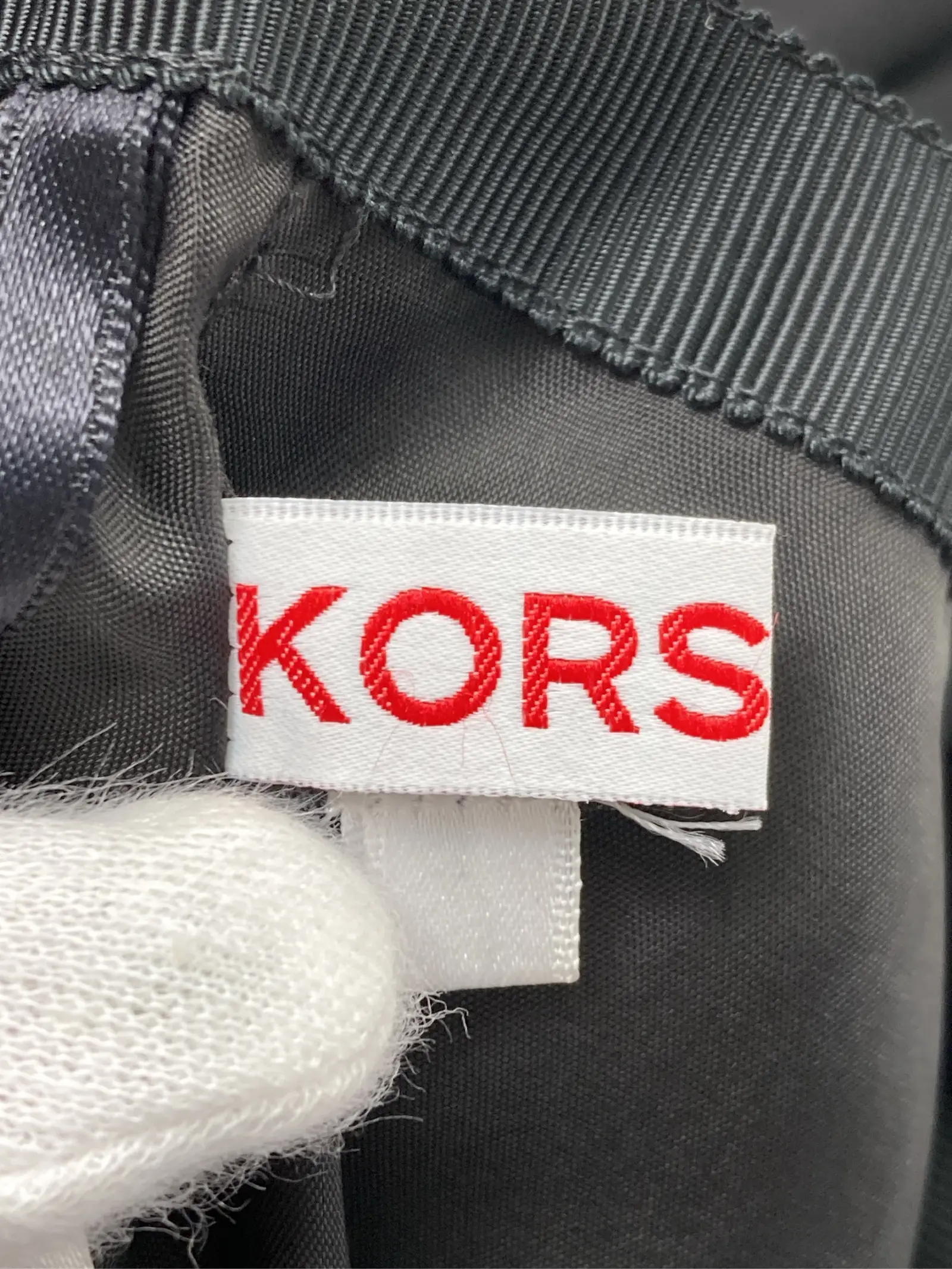 https://r2-worker.digdig.jp/product/2842e22b-36d3-442c-b39f-a4c2a5be1e62/da56c732-c9bb-4eee-a81e-61eaed7a85ca