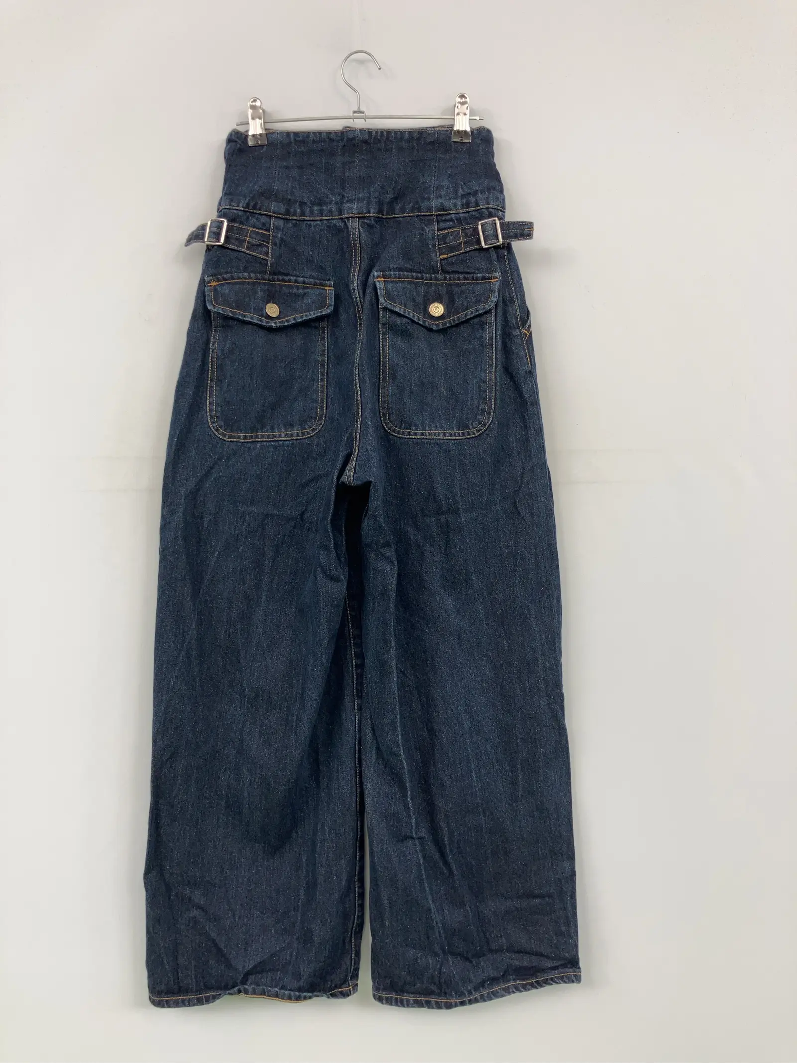 https://r2-worker.digdig.jp/product/28464826-fdbc-477d-b934-f28d38de2e85/a5d65885-3a12-4a47-83ff-80e05a026451